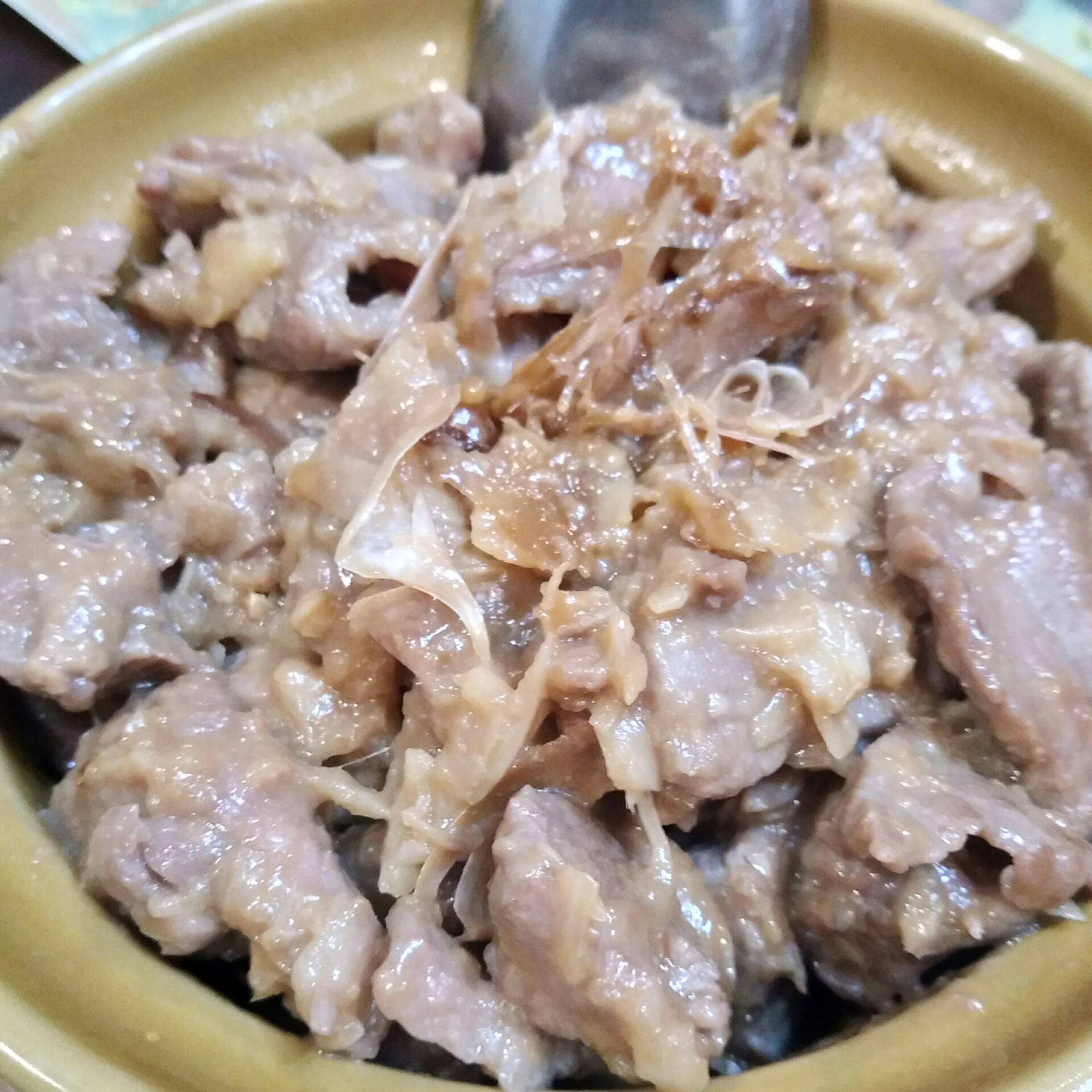 หมูผัดกระเทียม