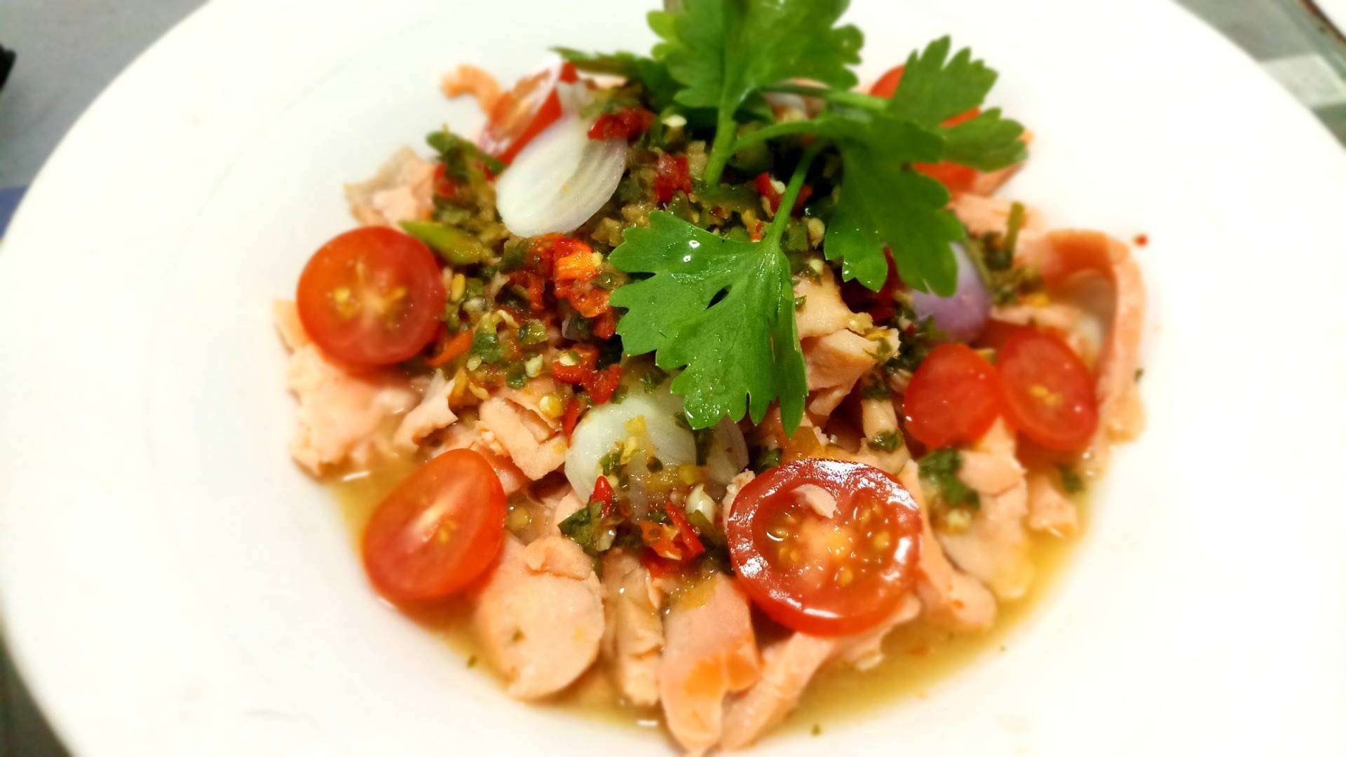 ยำปลาเทราส์ แซ่บเวอร์