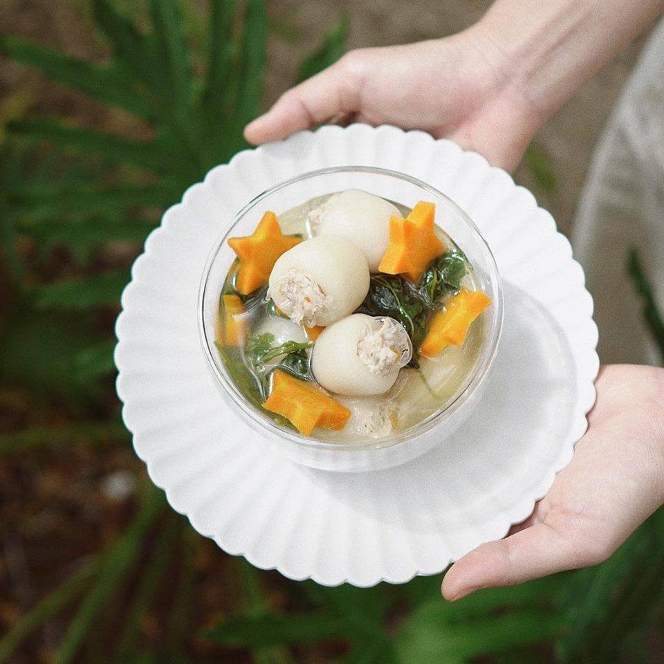 แกงจืดลูกเงาะ