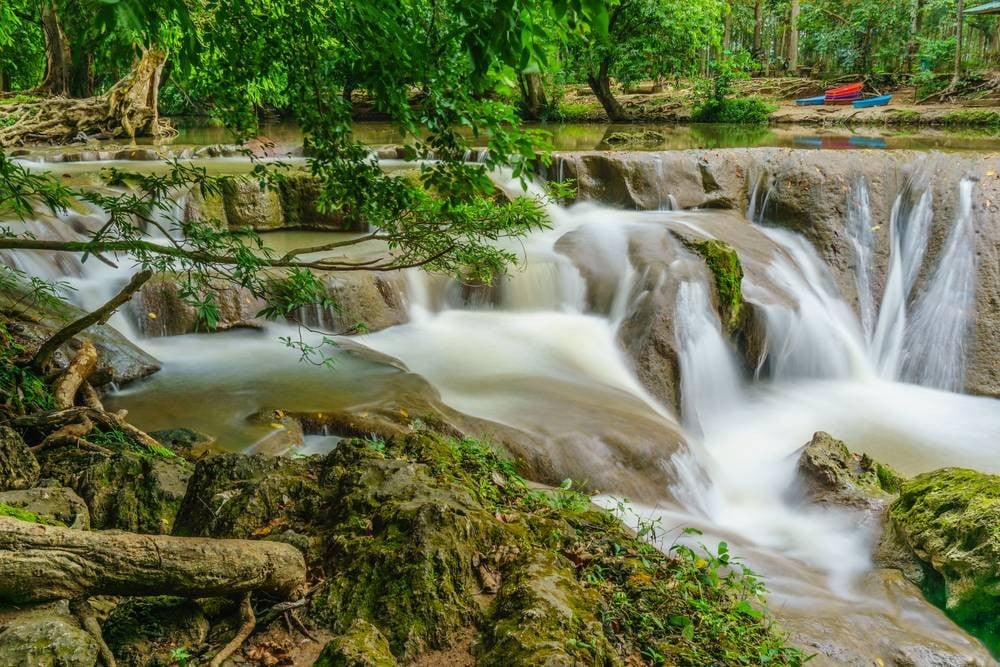 น้ำตกมวกเหล็ก