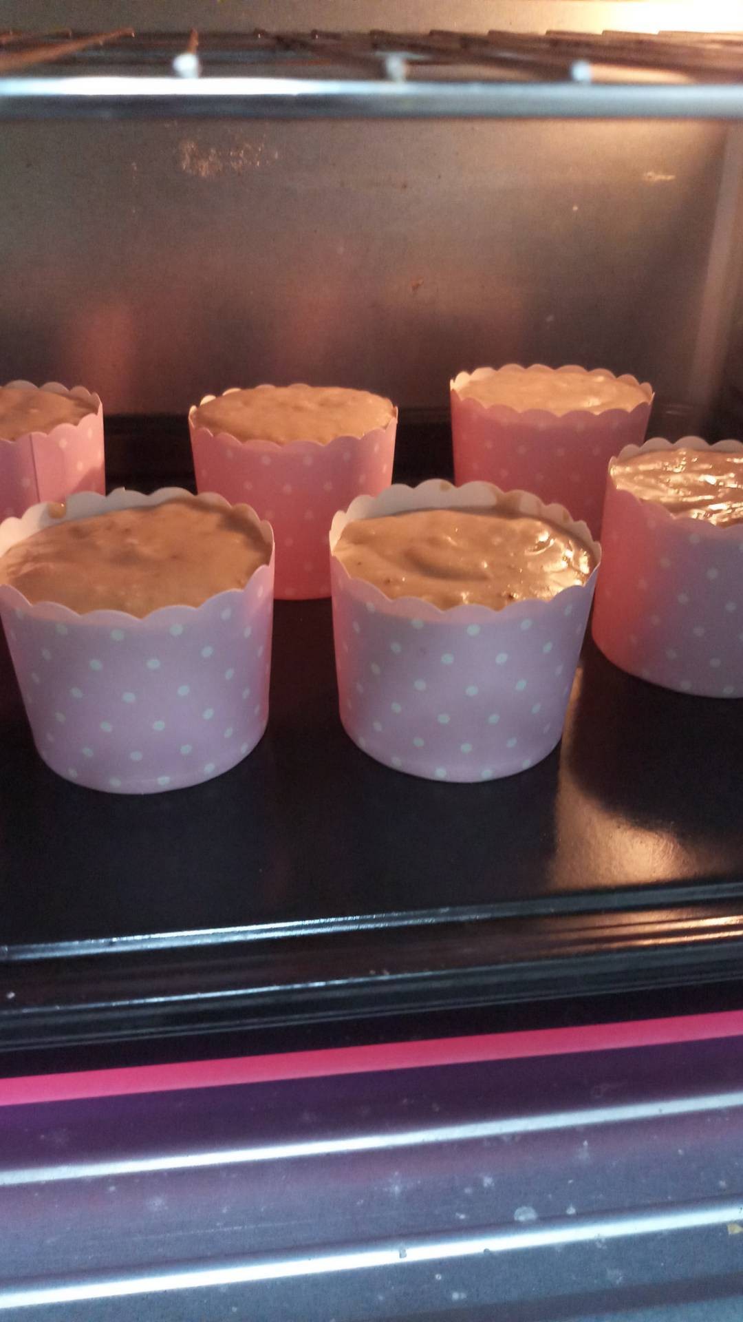 มัฟฟิน กล้วยน้ำว้า "เจ"  
Banana Muffin