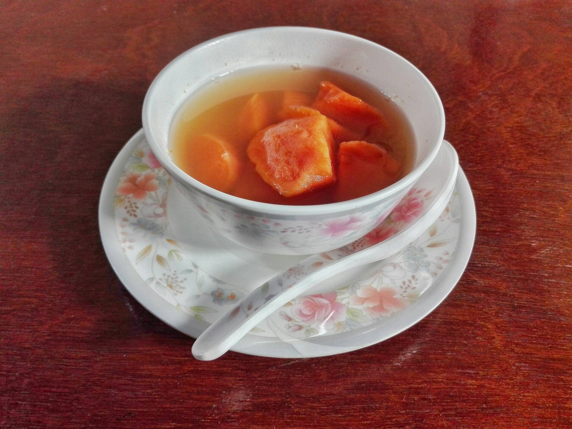 มันต้มน้ำขิง