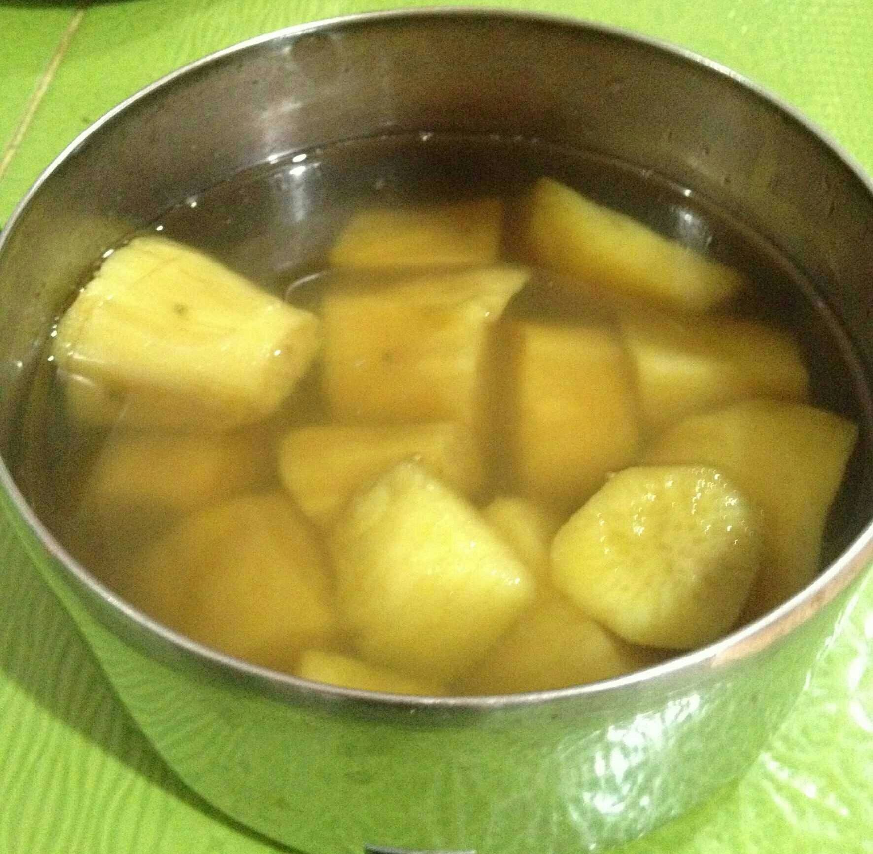 มันต้มน้ำขิง