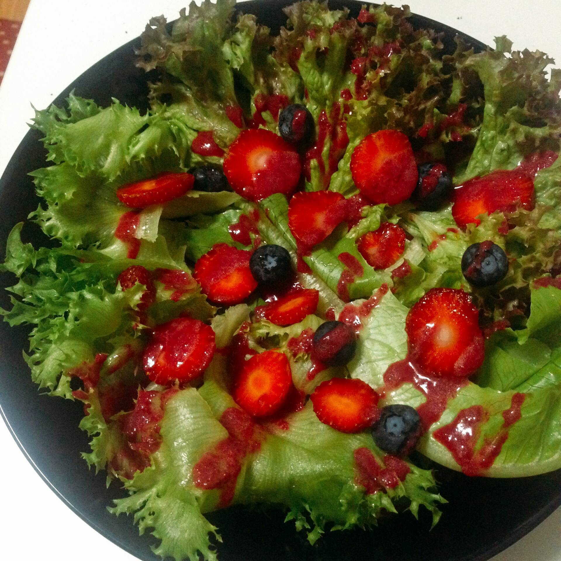 สลัดผักเบอร์รี่น้ำสลัดบีทรูทสูตรเจ