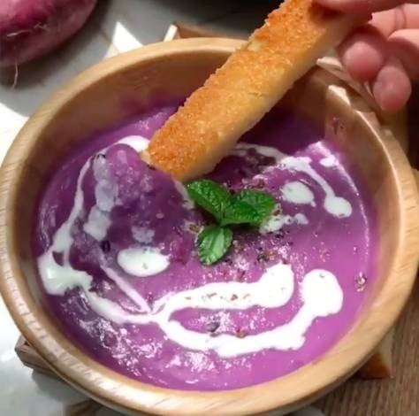 ซุปมันม่วงเข้มข้น