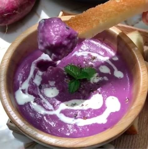 ซุปมันม่วงเข้มข้น