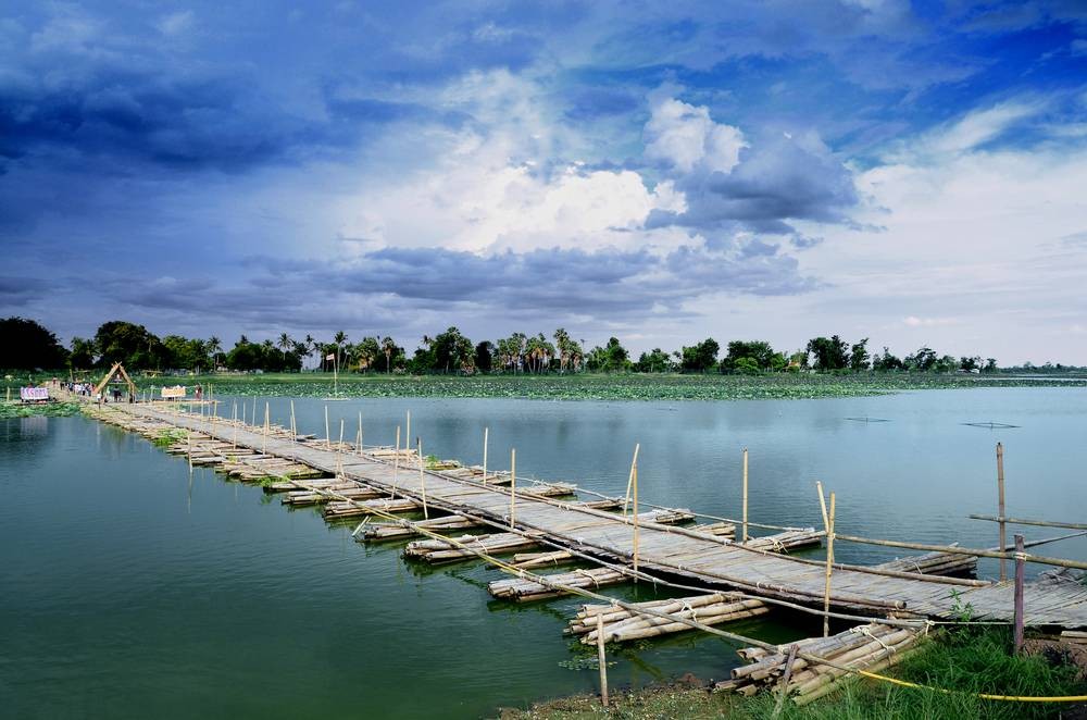 บึงกระจับใหญ่