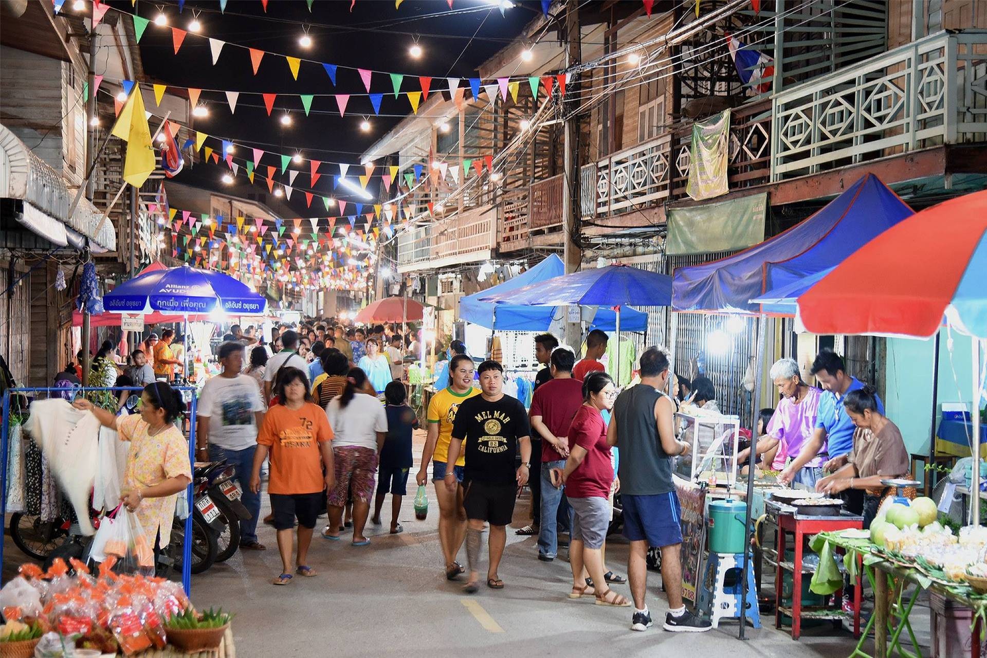 ตลาดโรงพักเก่าสรรพยา (ตลาดกรีนดี)