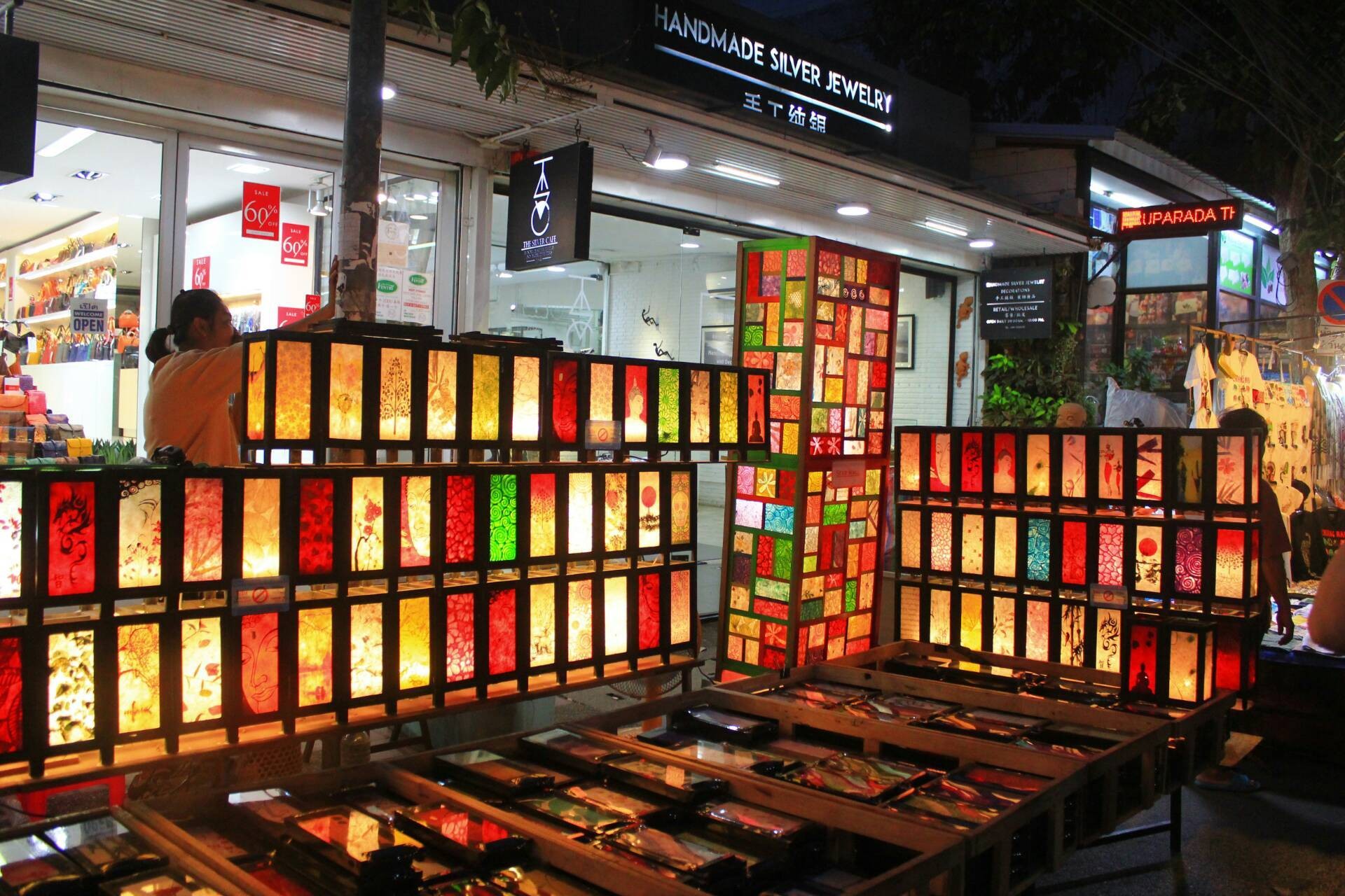 ถนนคนเดินท่าแพ