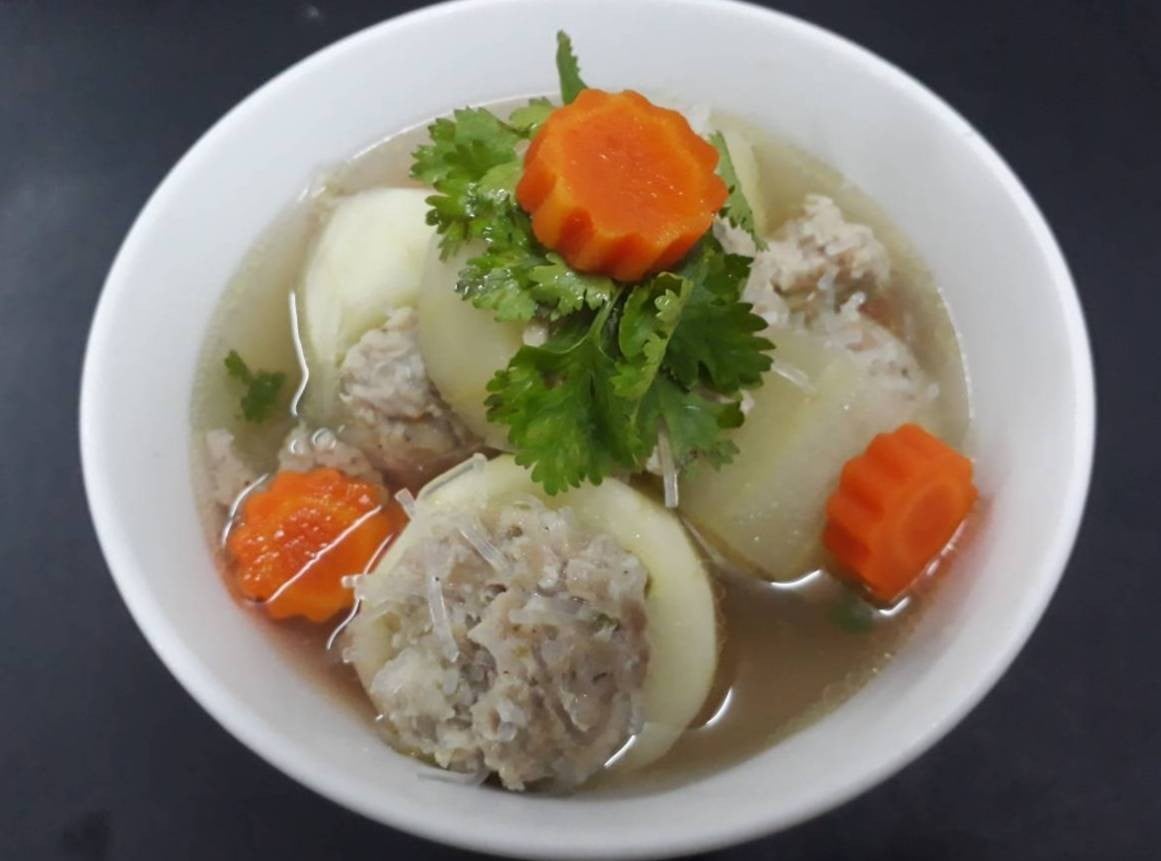 แกงจืดแตงร้านยัดไส้หมูสับ 🐷