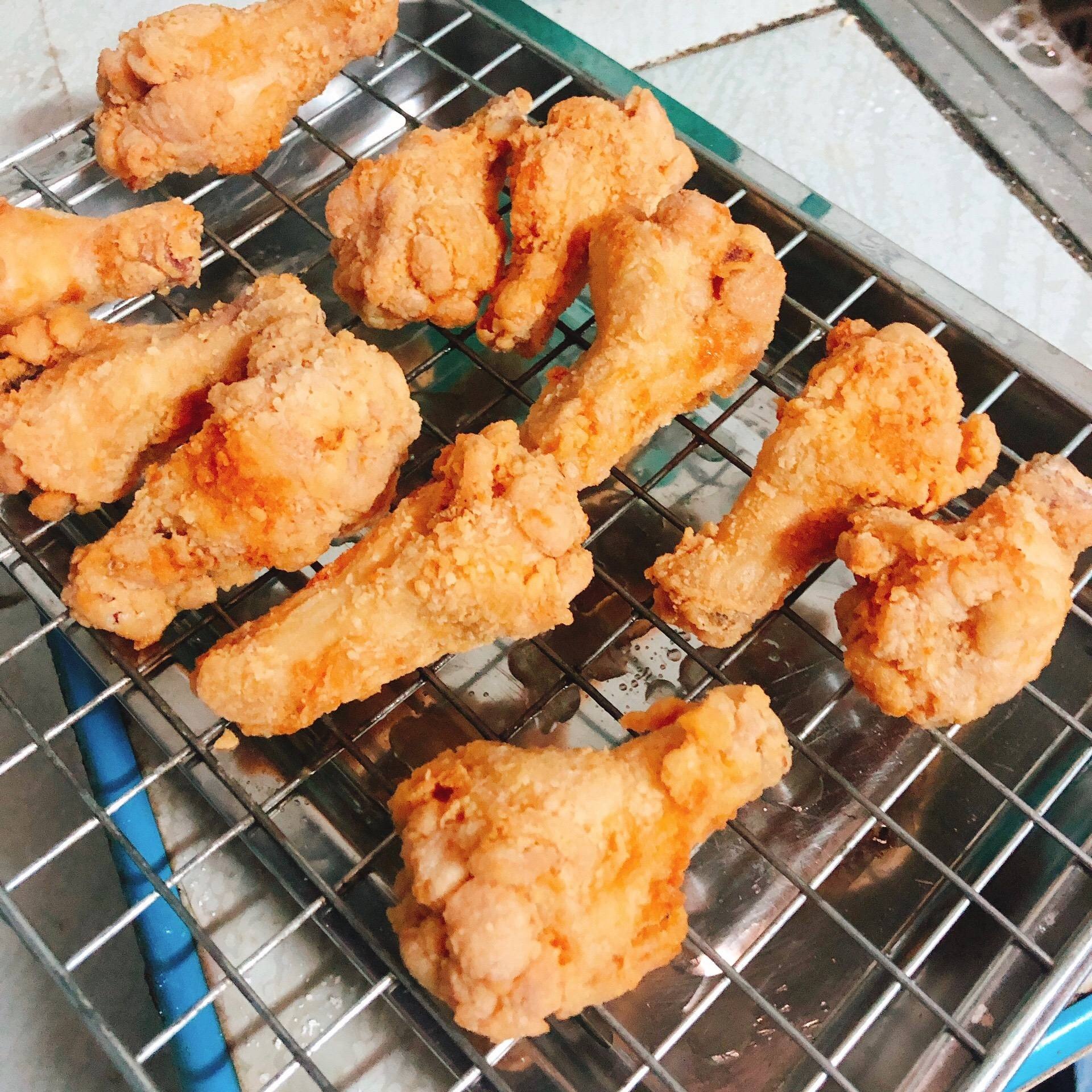 ไก่ทอดซอสเกาหลี (ไก่บอนชอน)