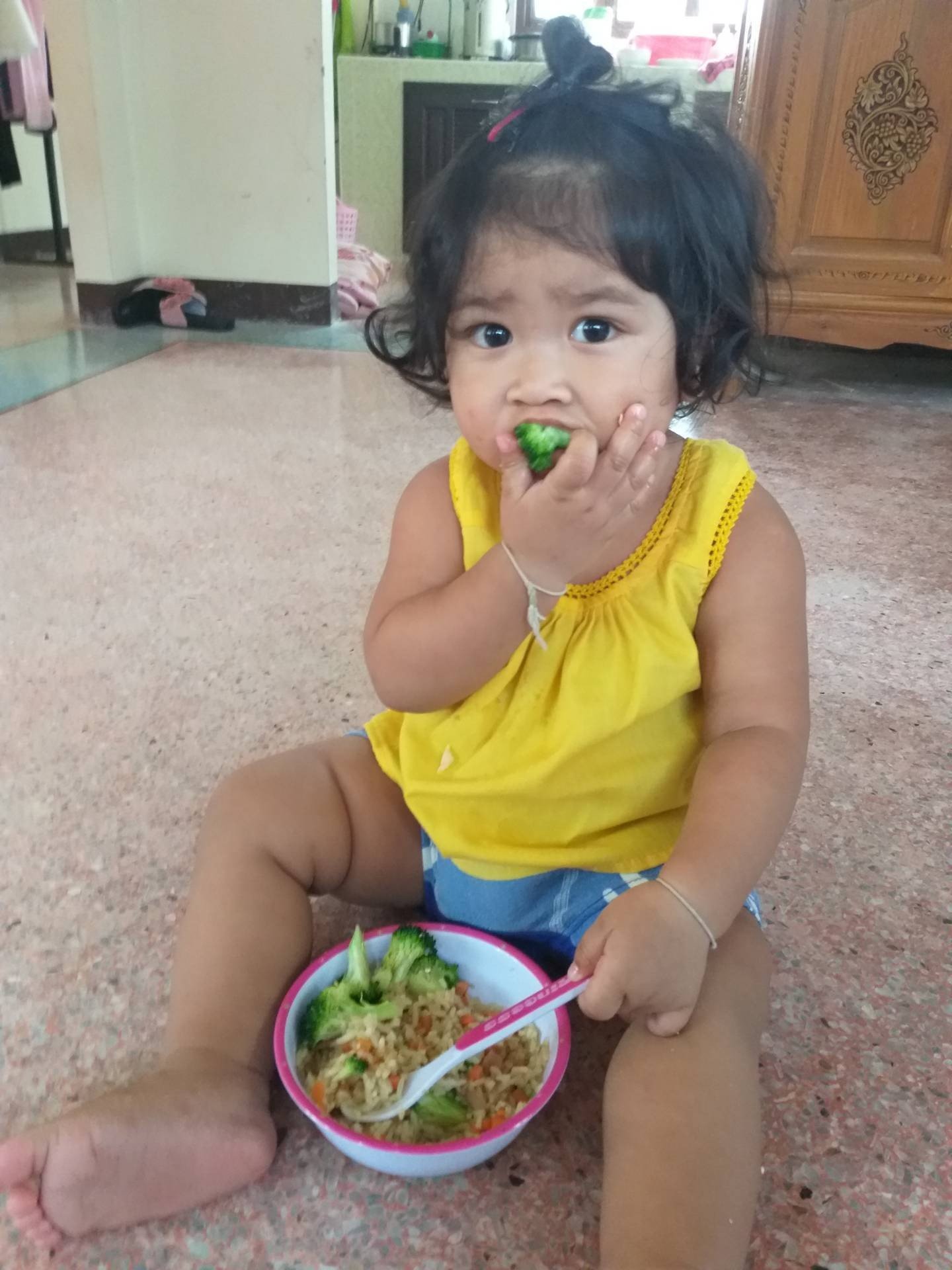 ข้าวผัดทูน่าบล๊อคโคลี่