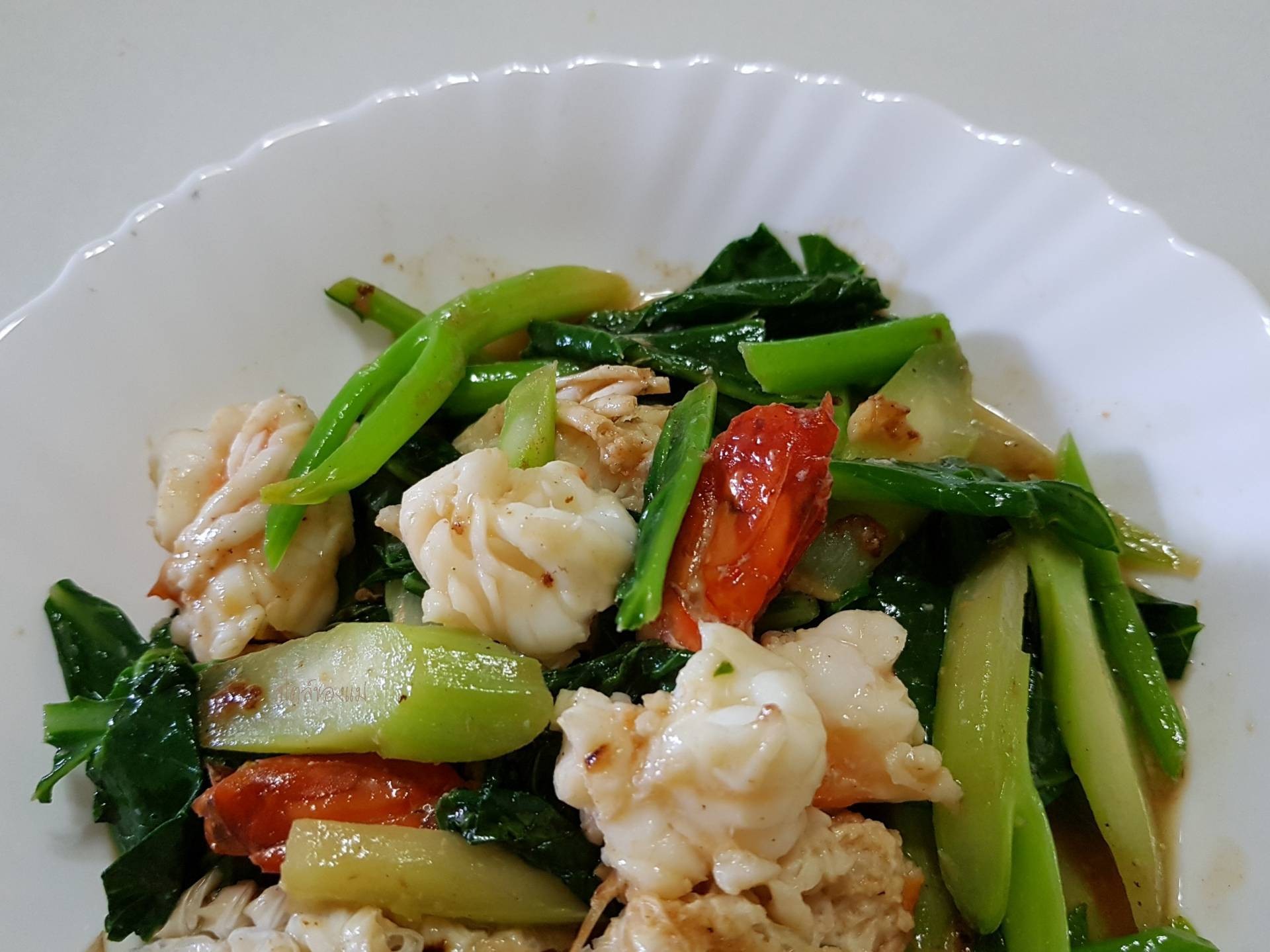 คะน้าผัดกุ้งนาง