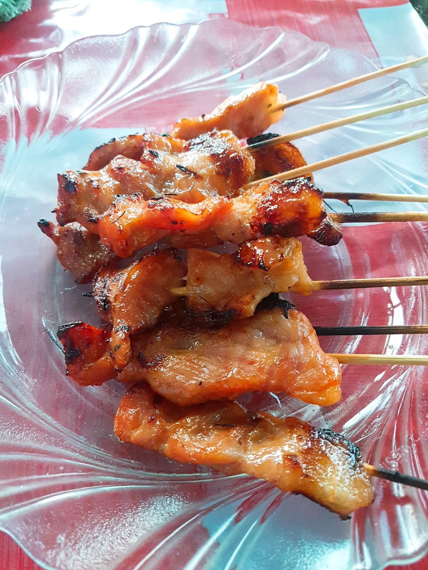 หมูย่างนมสด