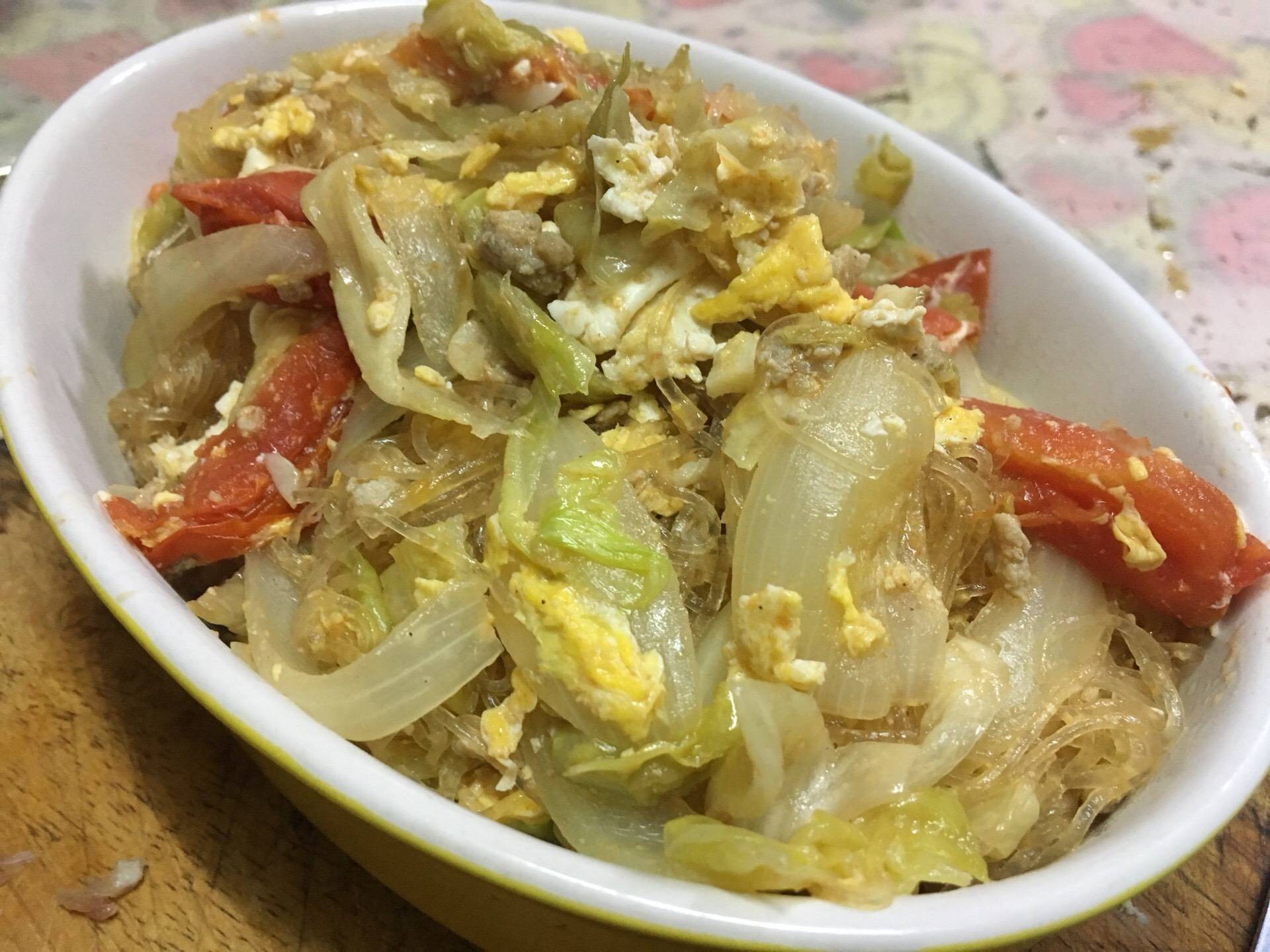 ผัดวุ้นเส้นผักกาดแก้ว