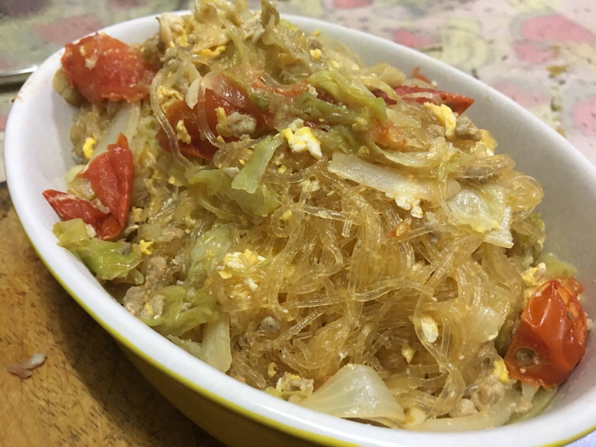 ผัดวุ้นเส้นผักกาดแก้ว