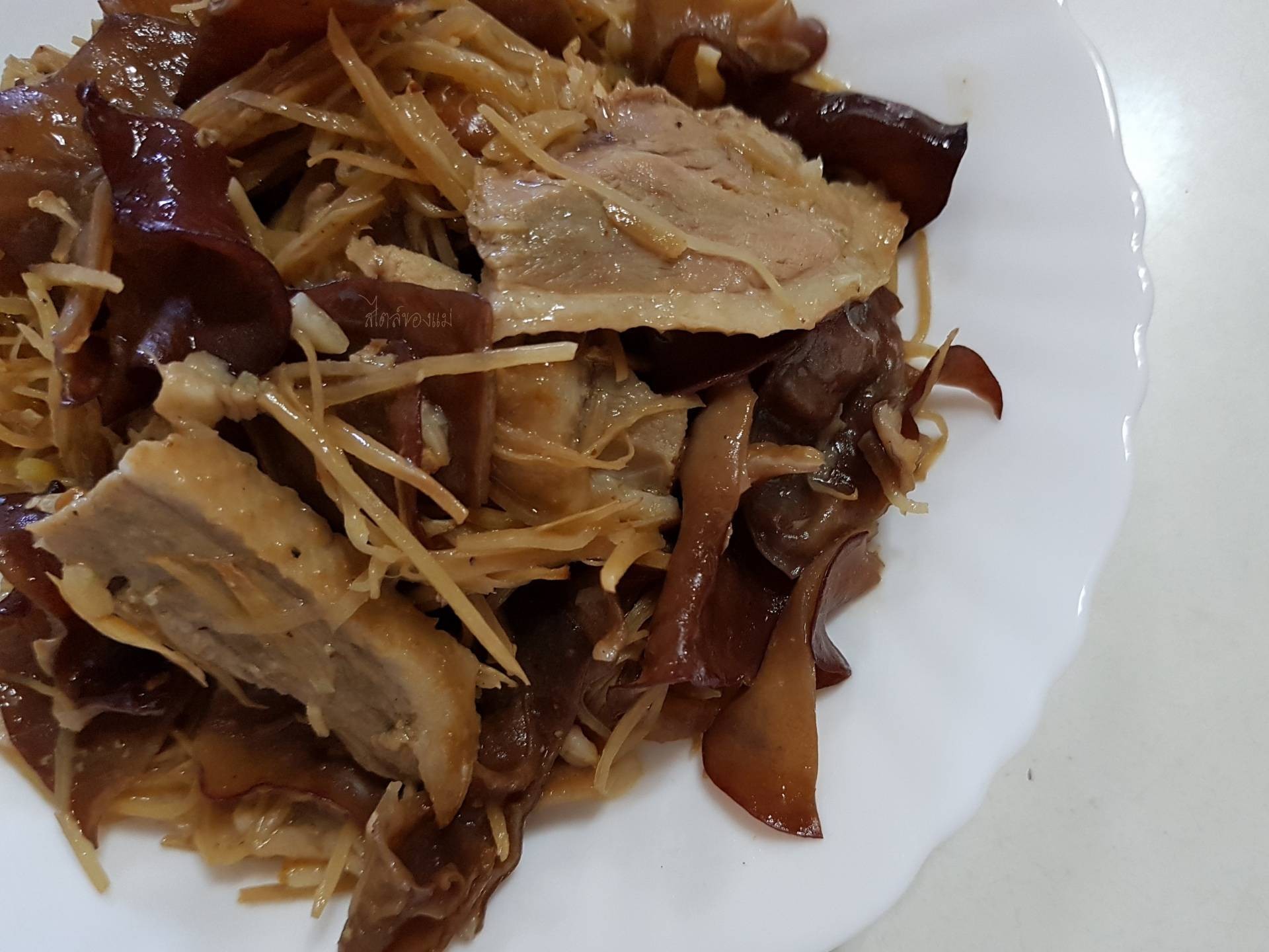 เป็ดผัดขิง