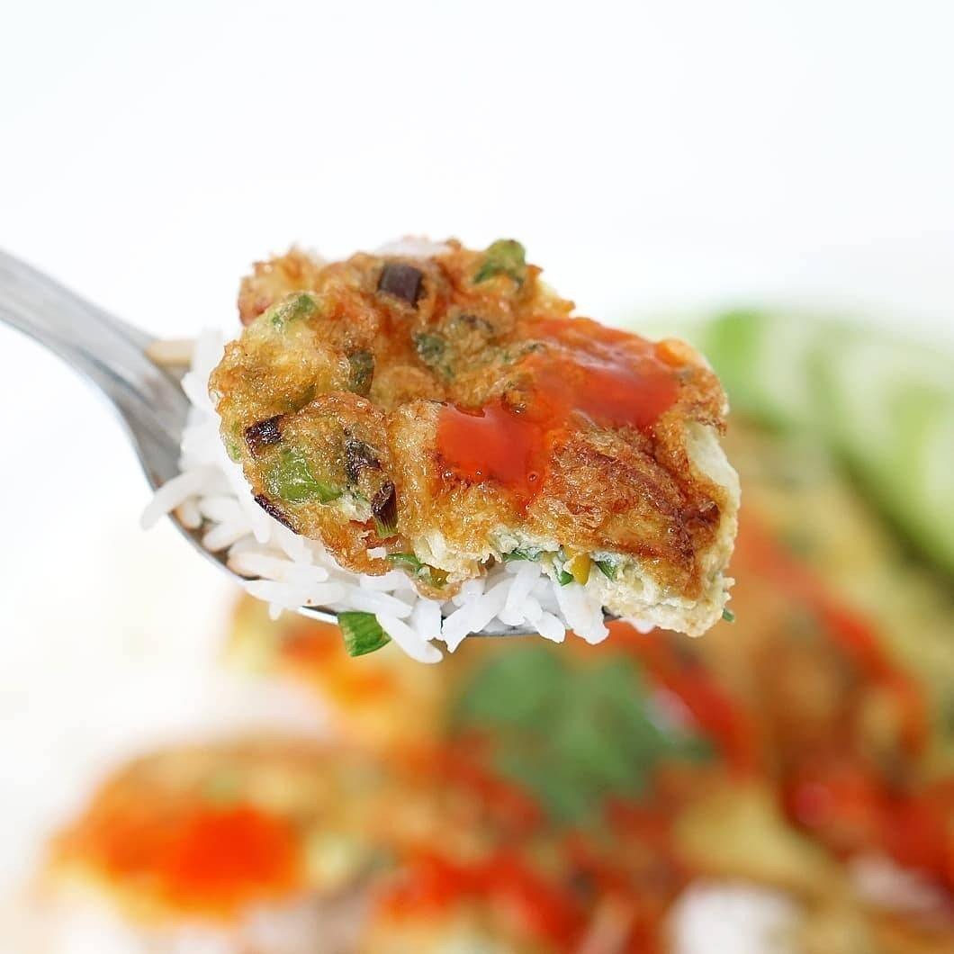 ข้าวไข่เจียวบ้านๆกับซอสพริก