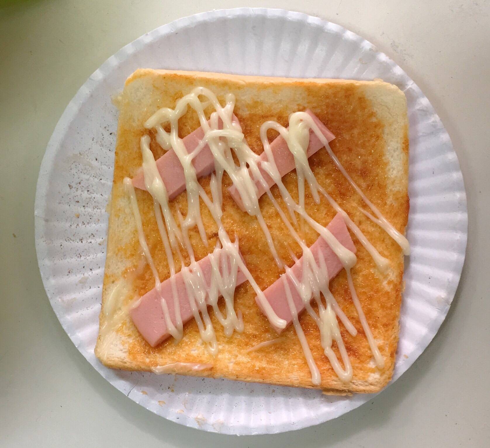ขนมปังแต่งหน้า