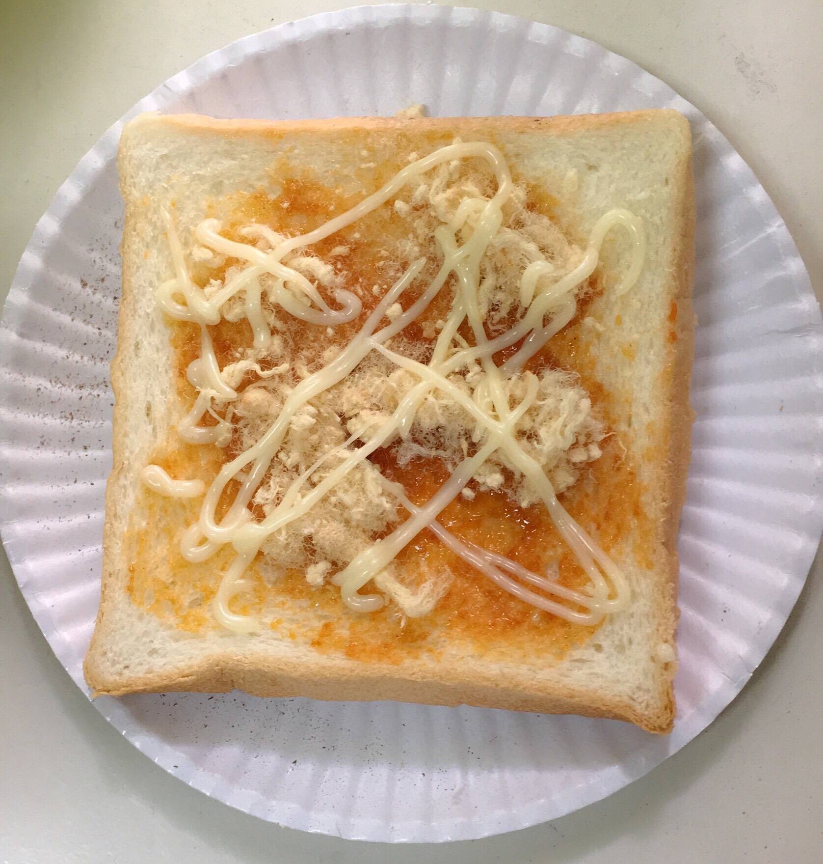 ขนมปังแต่งหน้า