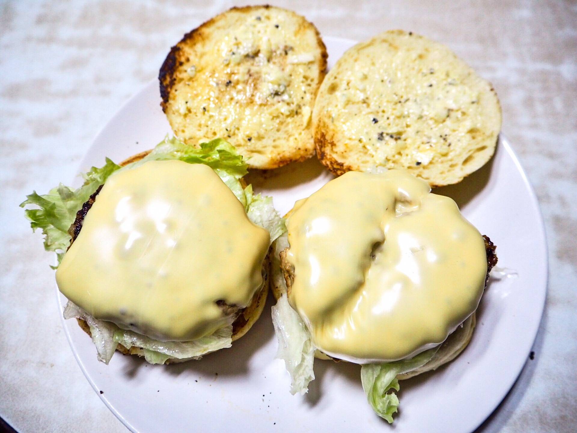 Caramelized Onion& Cheesy Pork Burger