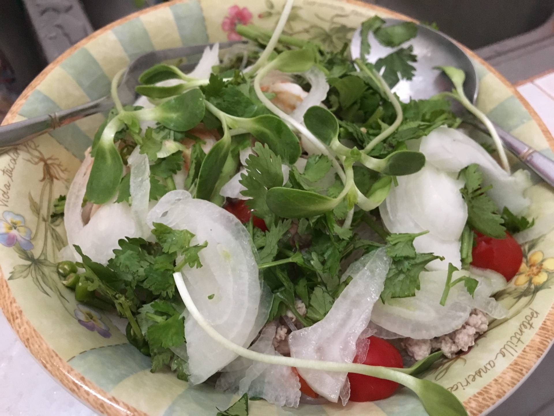 ยำวุ้นเส้นรวมมิตร