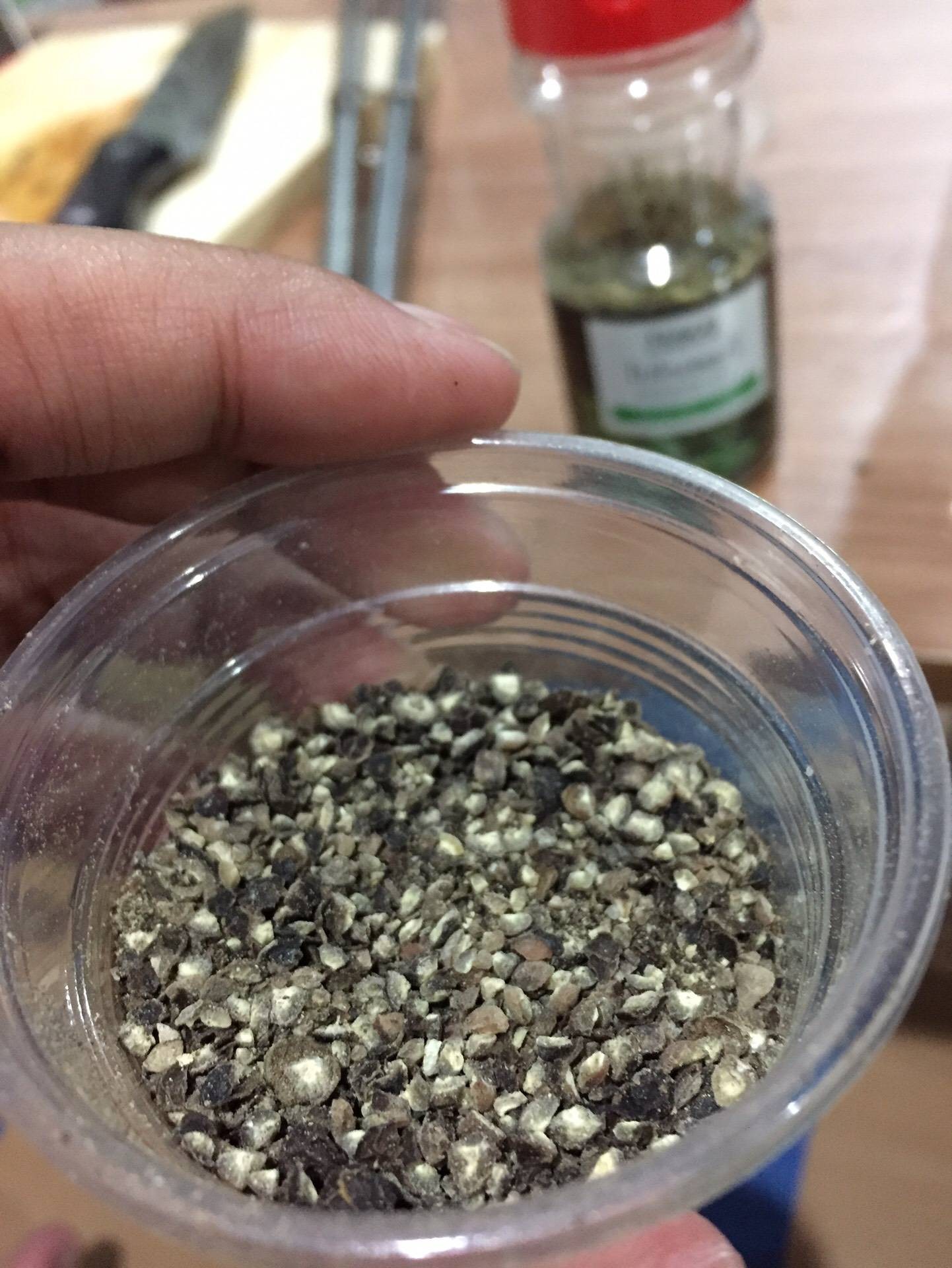 สันคอหมูย่างพริกไทยดำ