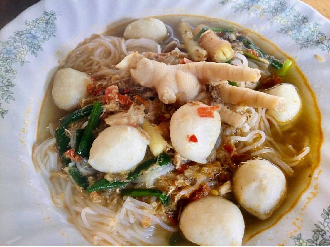 น้ำยาป่าปลาทูตีนไก่