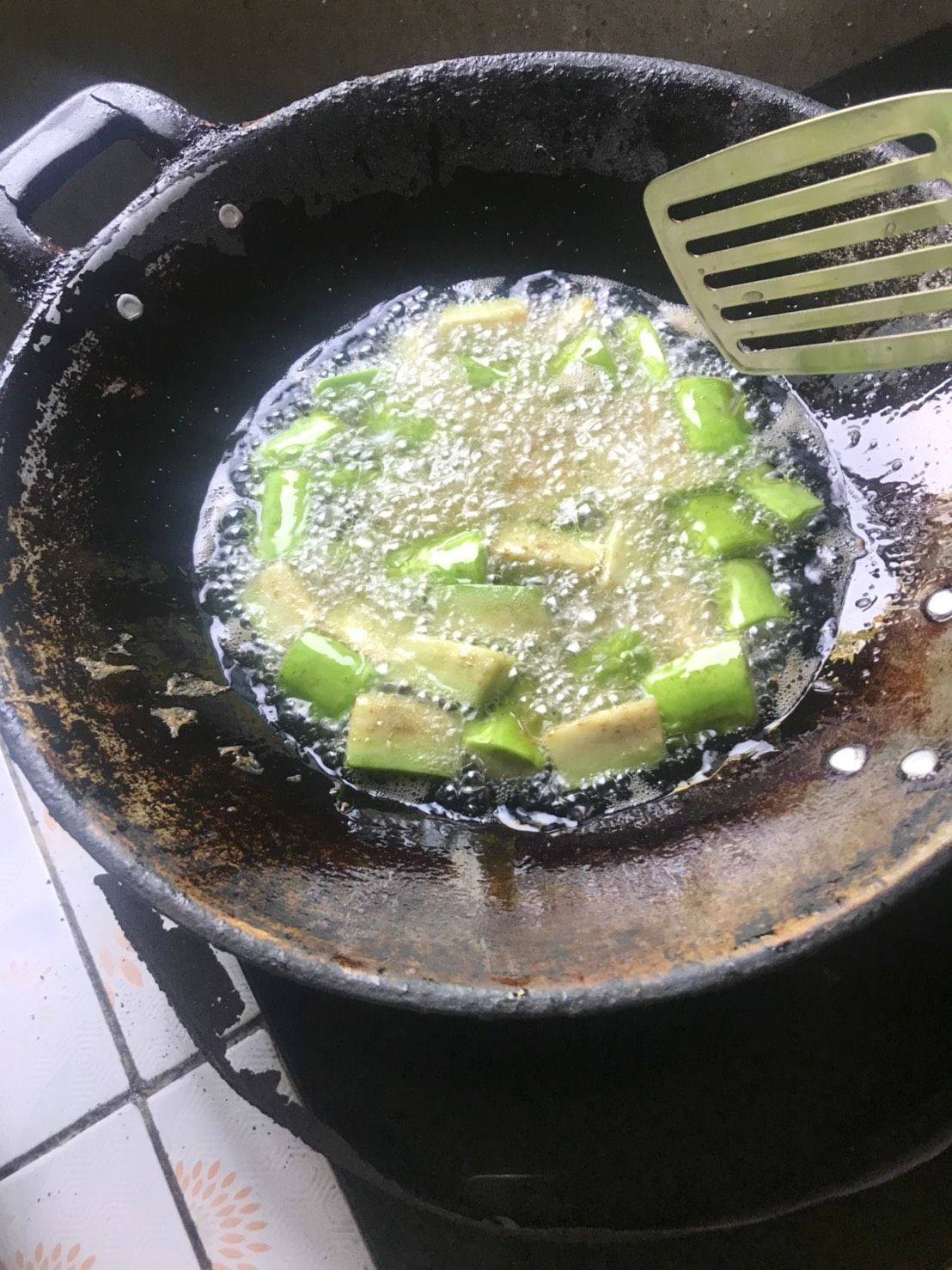 ผัดมะเขือยาวสูตรเด็ด(กว่าเดิม)ของคุณแม่