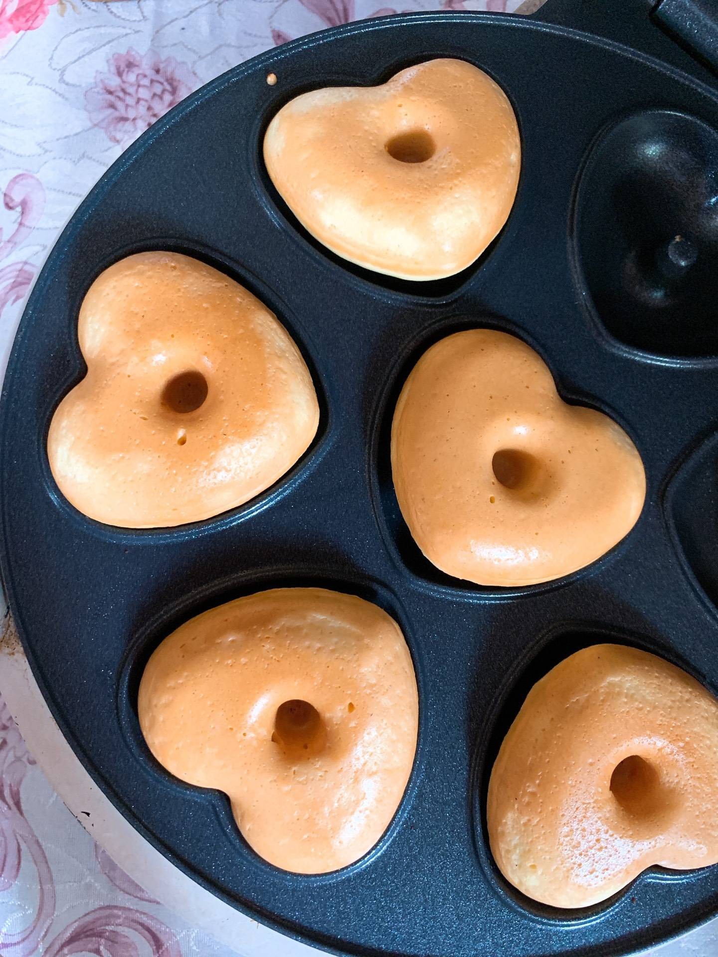 Donut ไร้แป้ง ไร้น้ำตาล