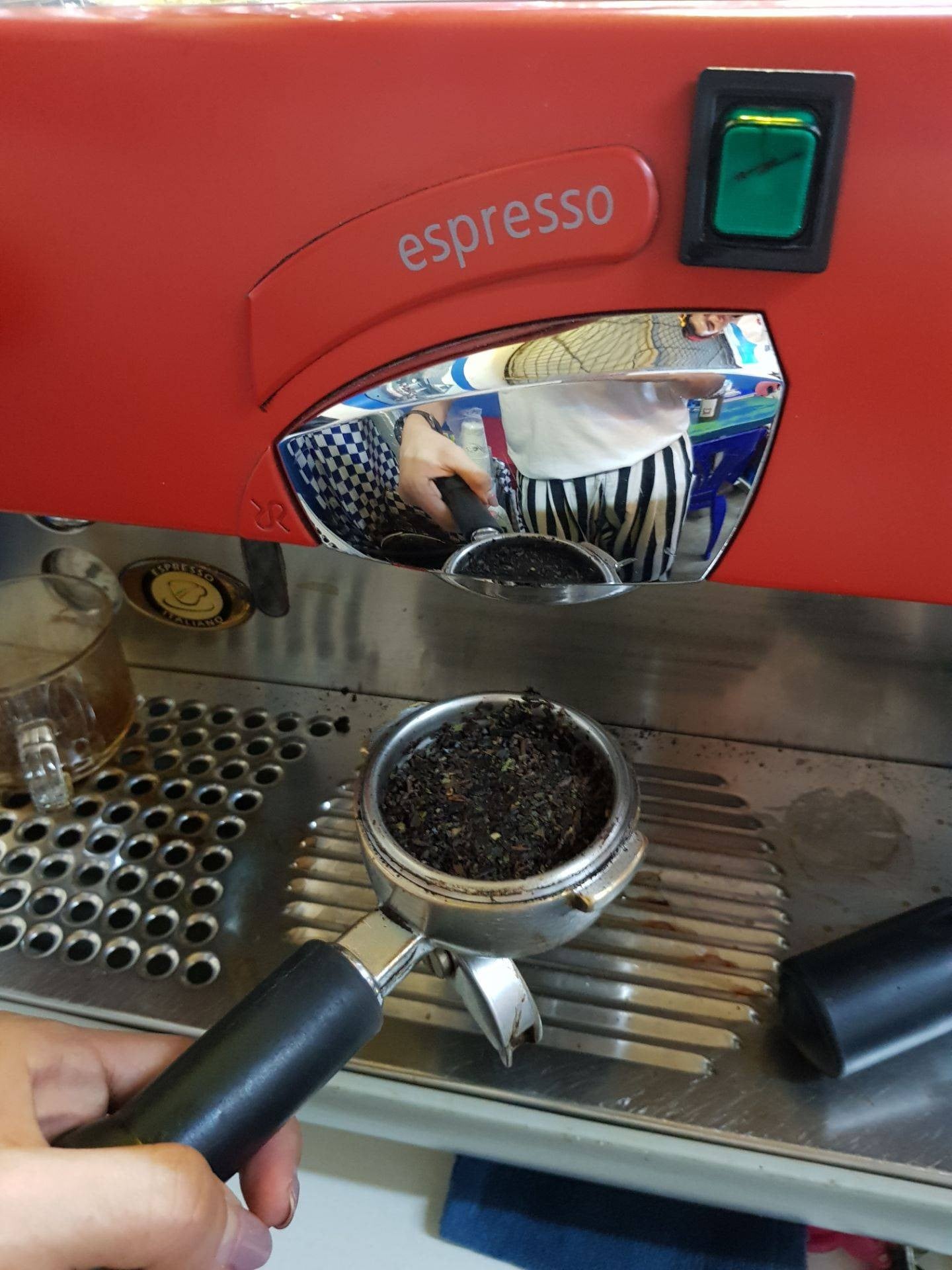 ชากุหลาบปั่นแบบนางเอกๆ