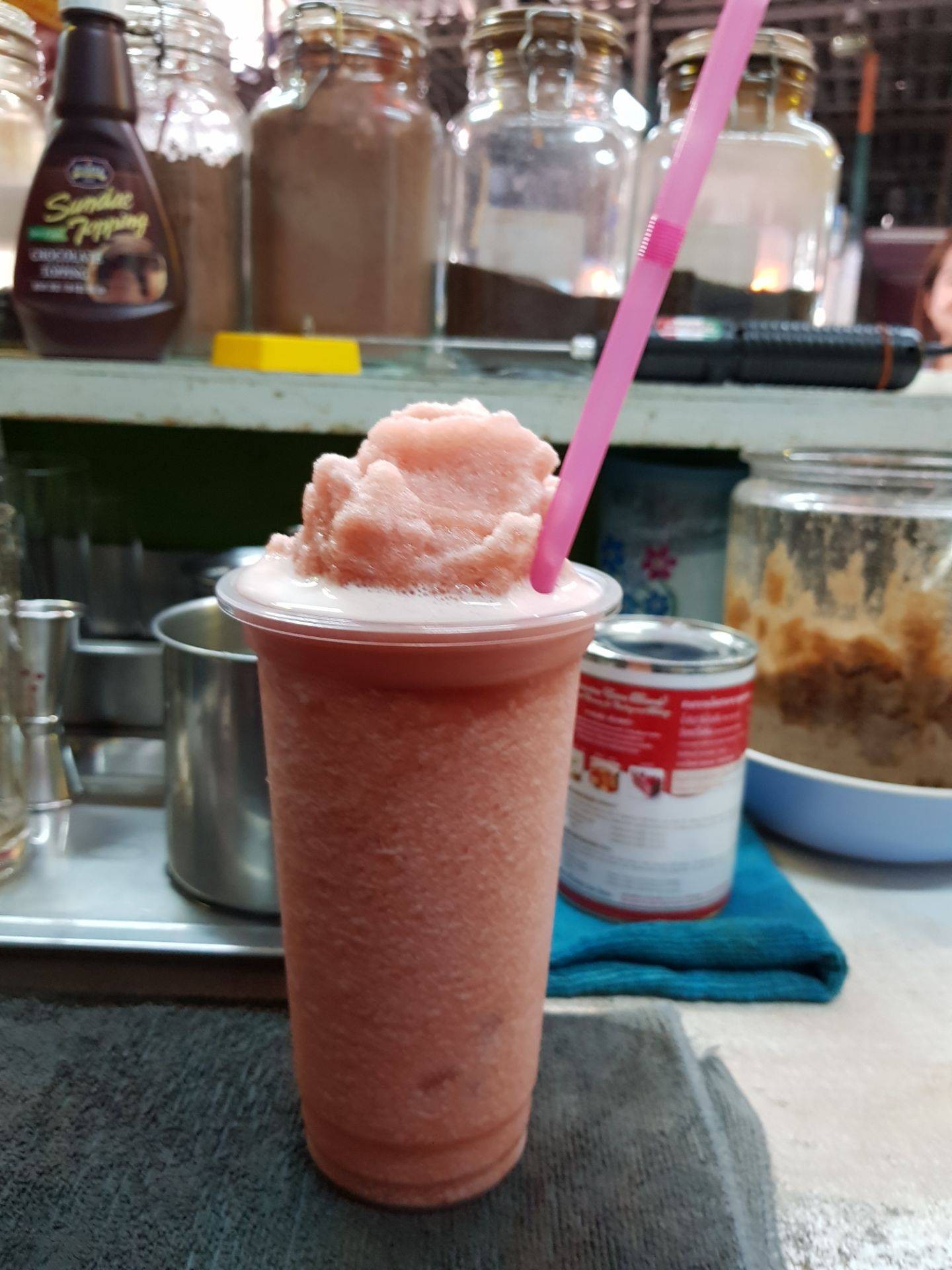 ชากุหลาบปั่นแบบนางเอกๆ