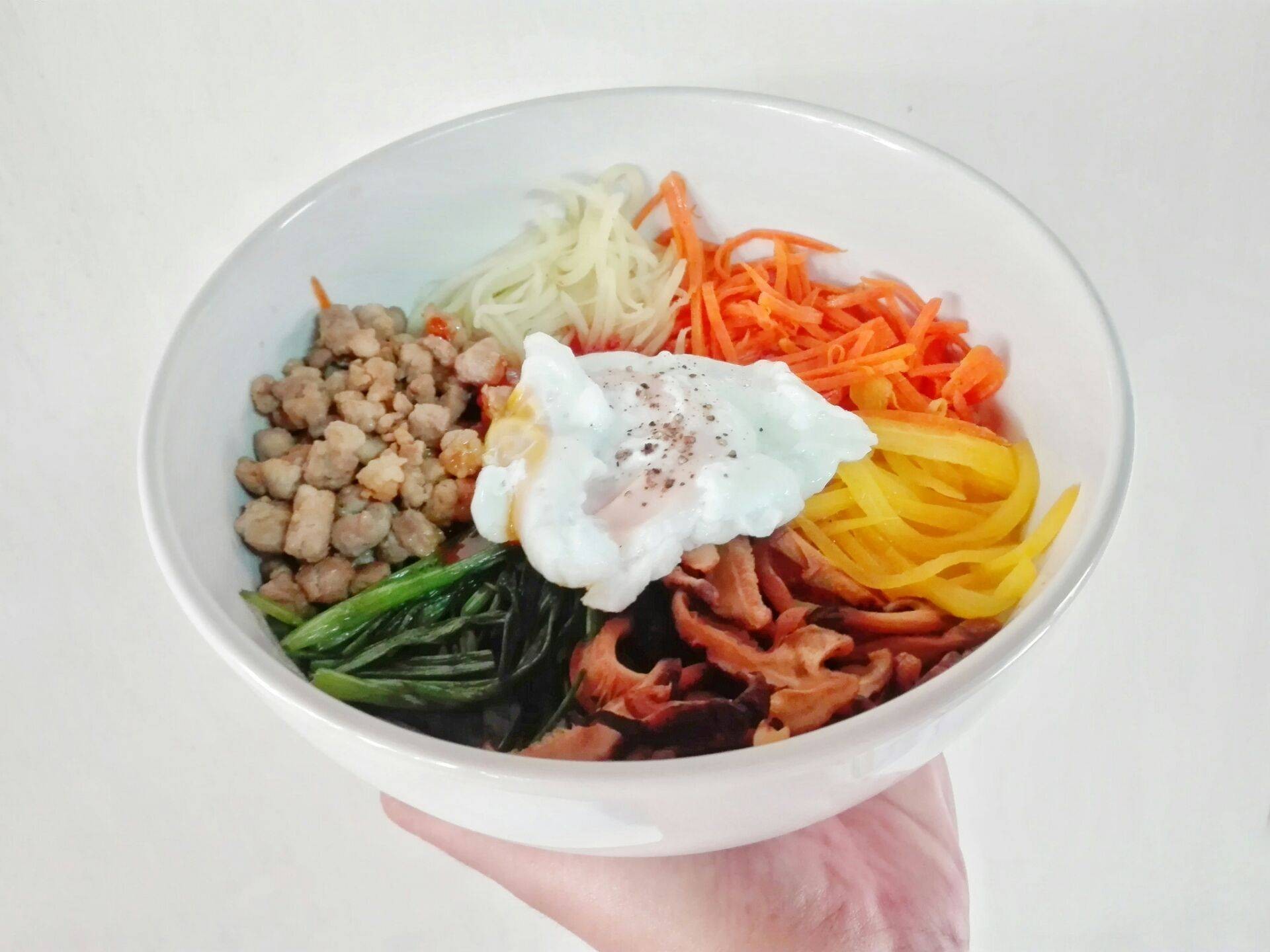 🇰🇷 บิบิมบับ (ข้าวยำเกาหลี) Bibimbap (비빔밥)