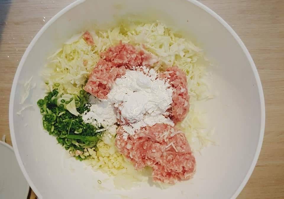 เกี๊ยวซ่า