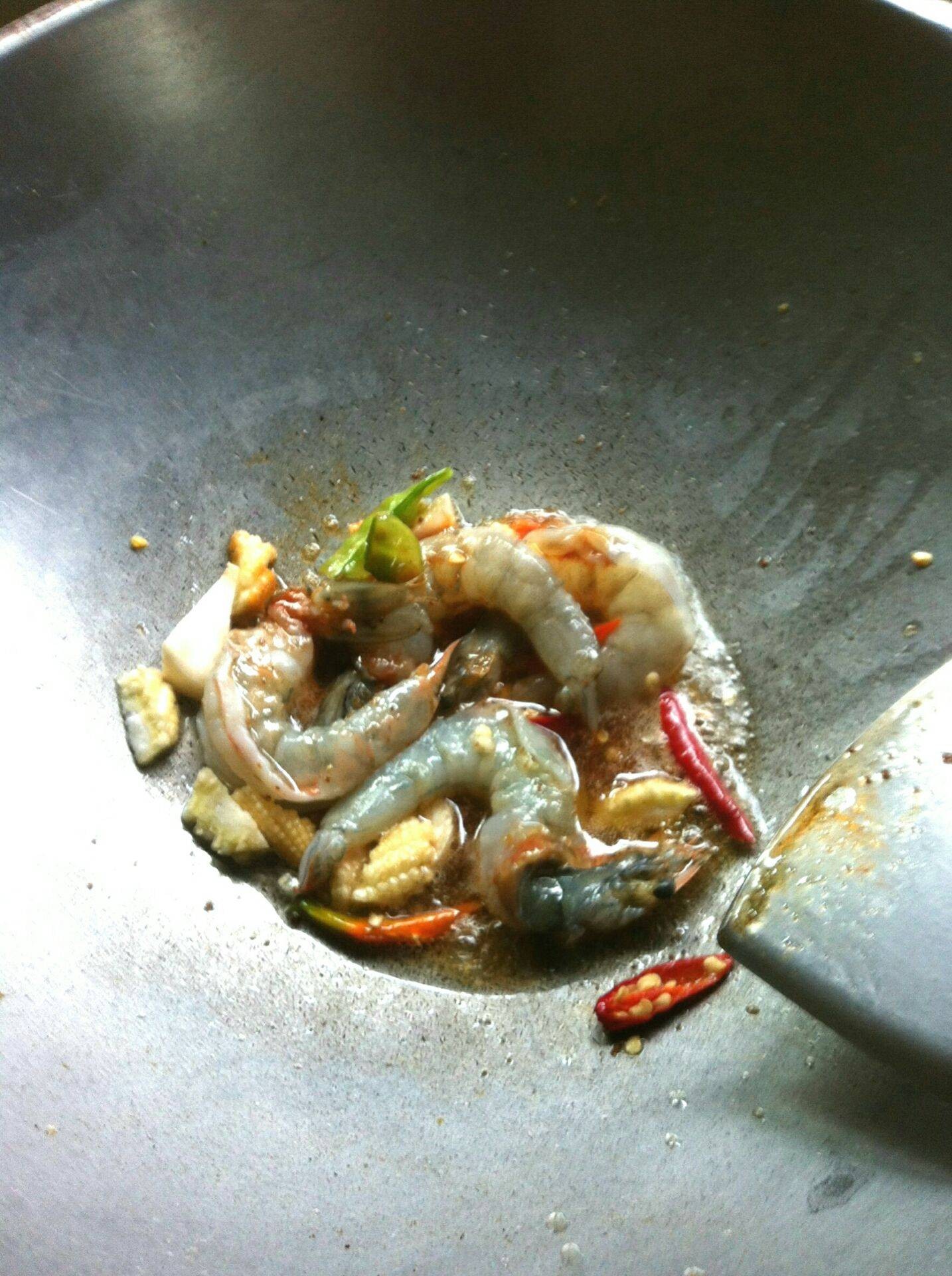 ถั่วลันเตาผัดกุ้ง