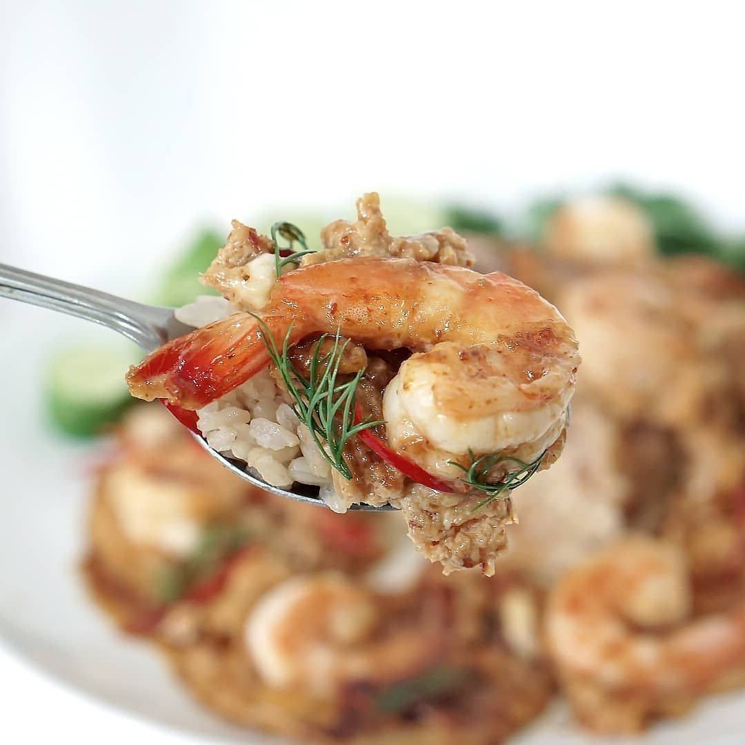 ข้าวไข่ข้นกุ้งน้ำพริกเผา