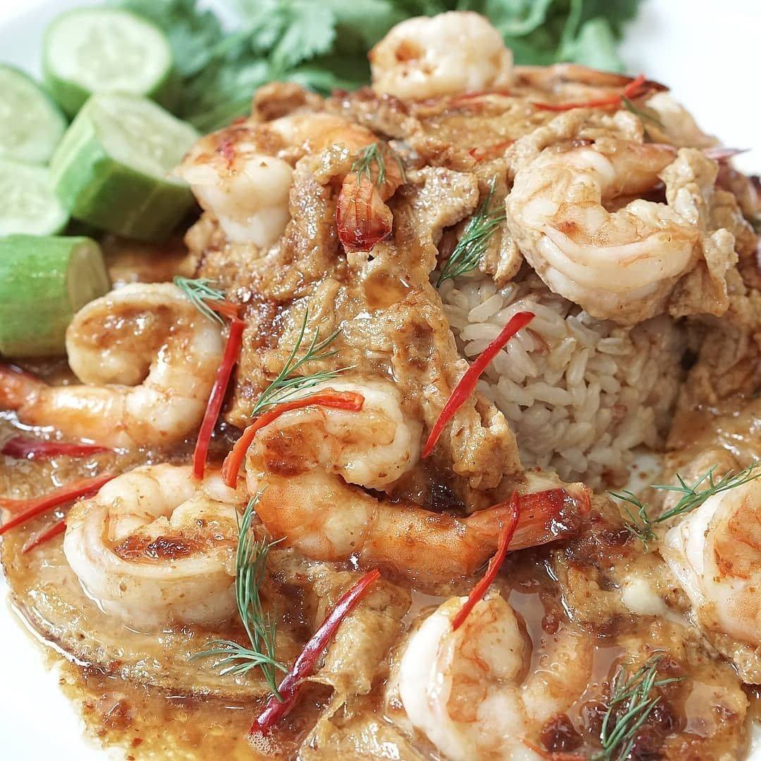 ข้าวไข่ข้นกุ้งน้ำพริกเผา