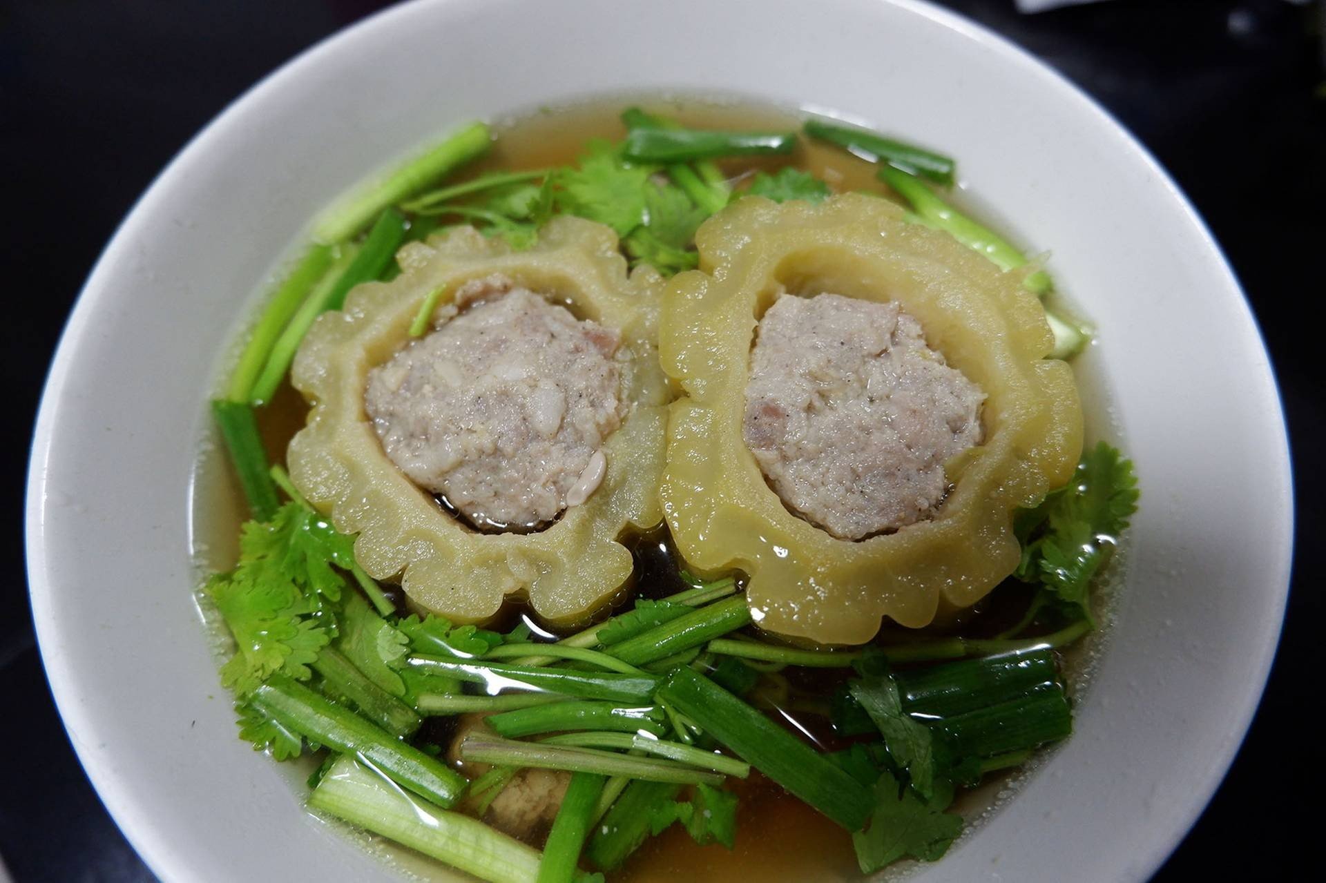 ต้มจืดมะระยัดไส้