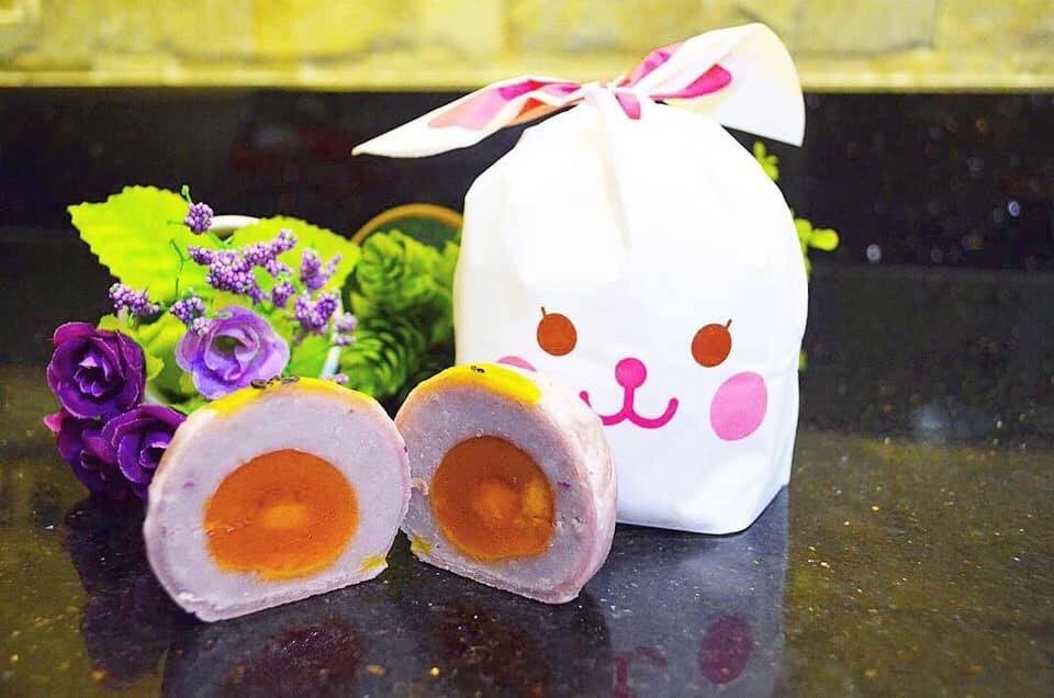 ขนมเปี๊ยะไส้มันม่วง