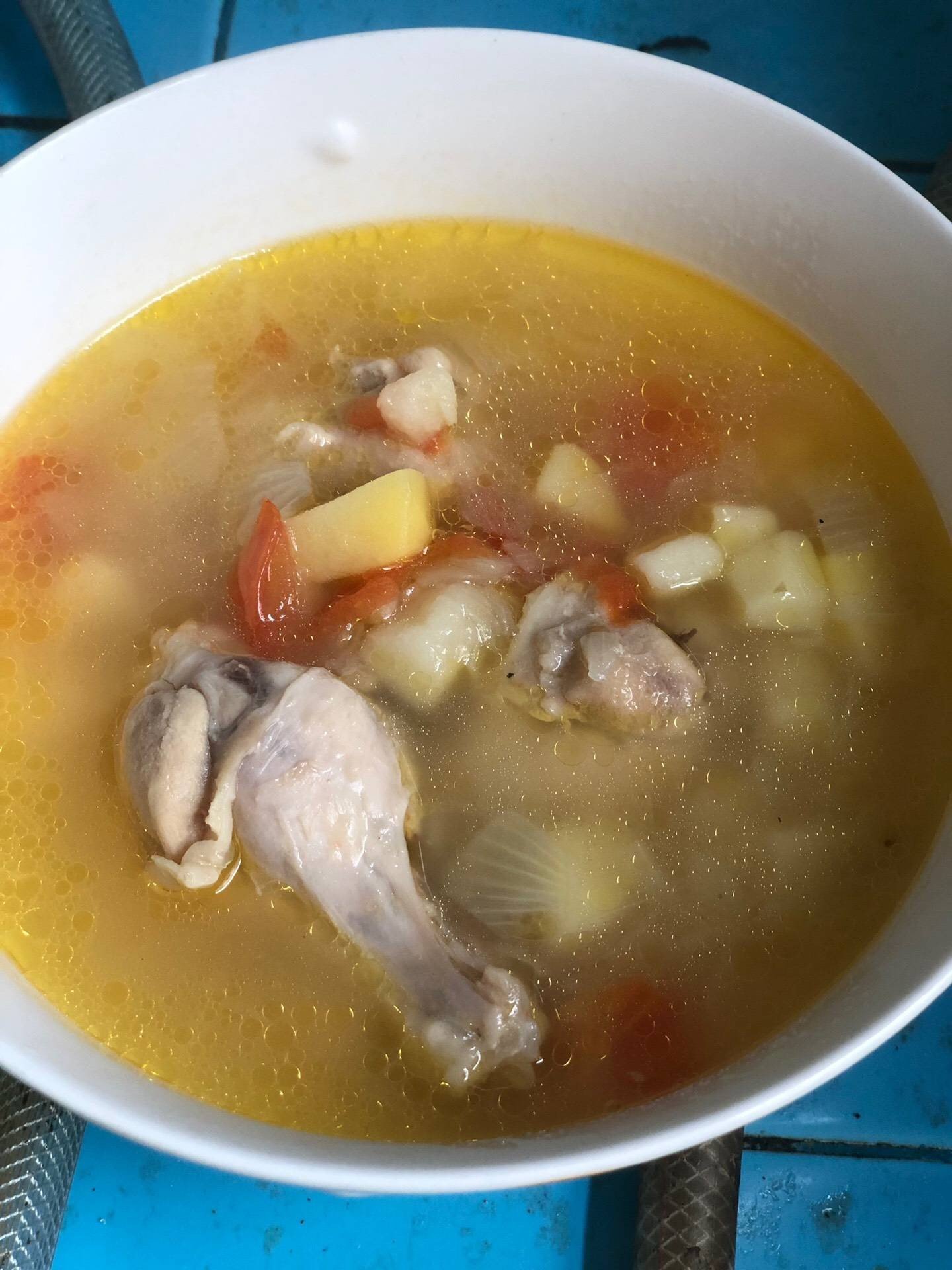Potatoes Soup With Chicken ซุปมันฝรั่งน่องไก่เข้มข้น