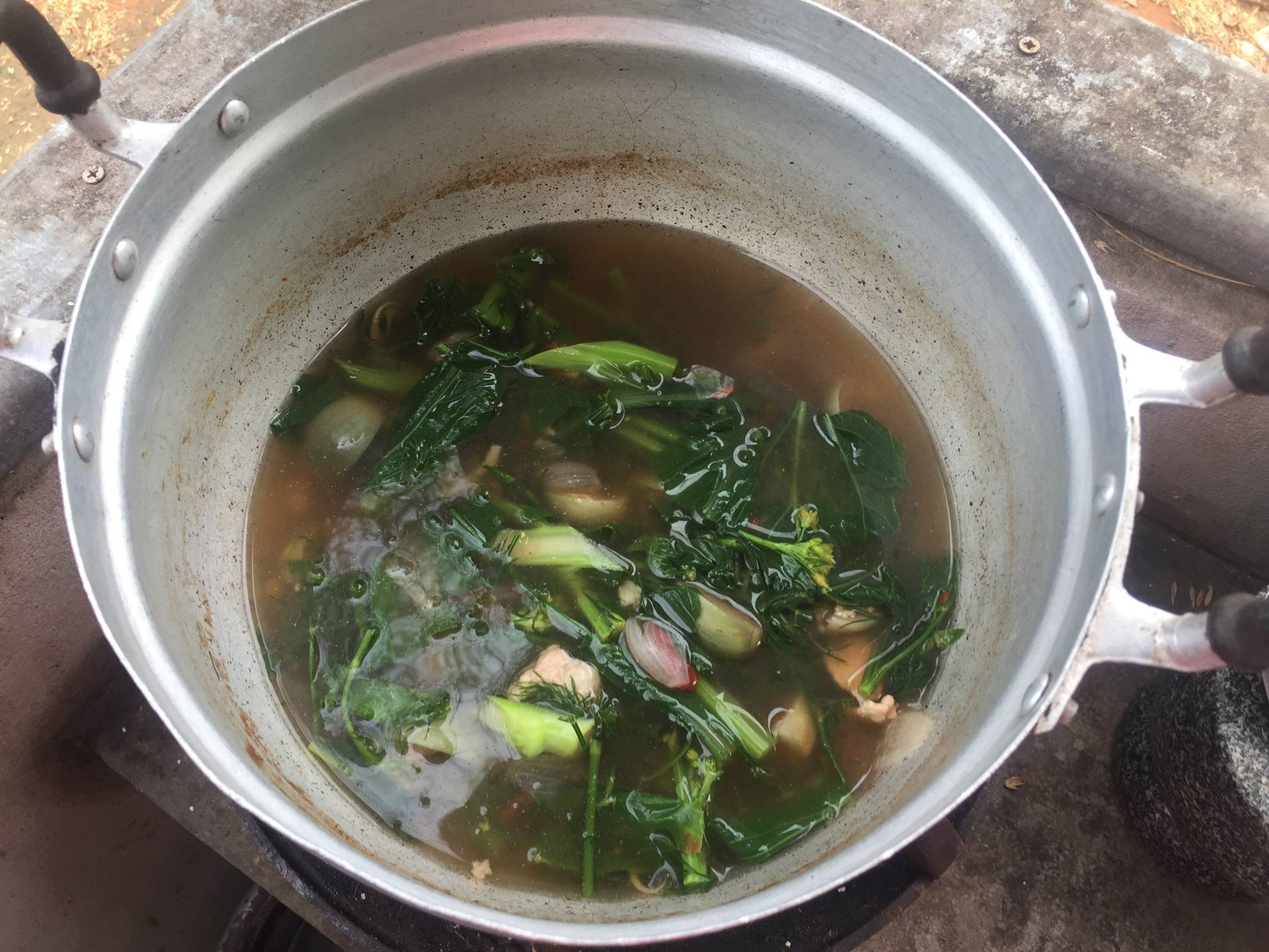 แกงอ่อมหมู (คนอร์)