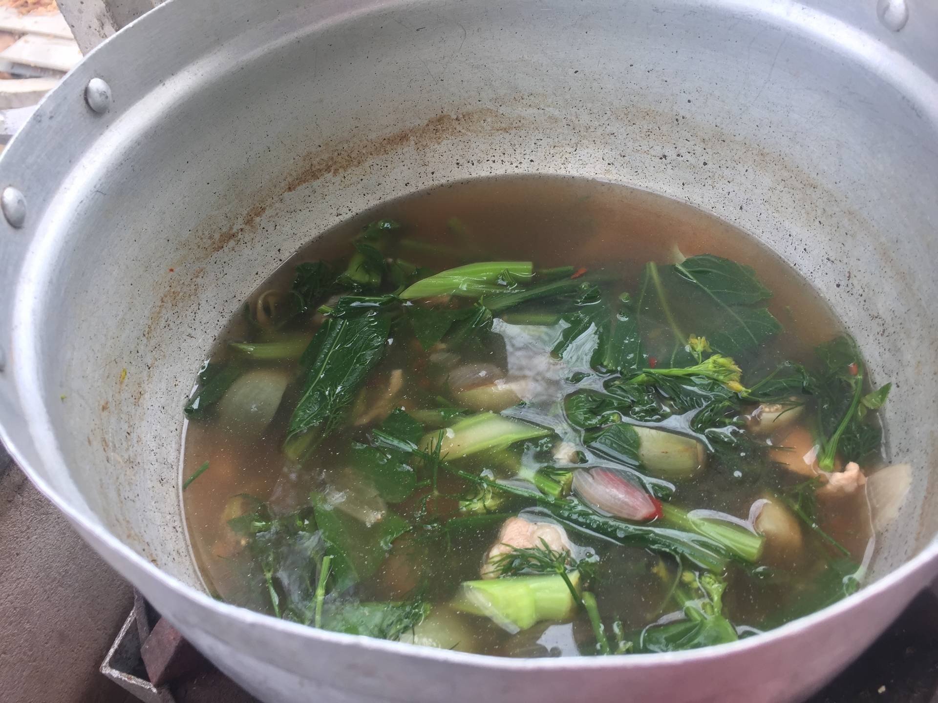 แกงอ่อมหมู (คนอร์)