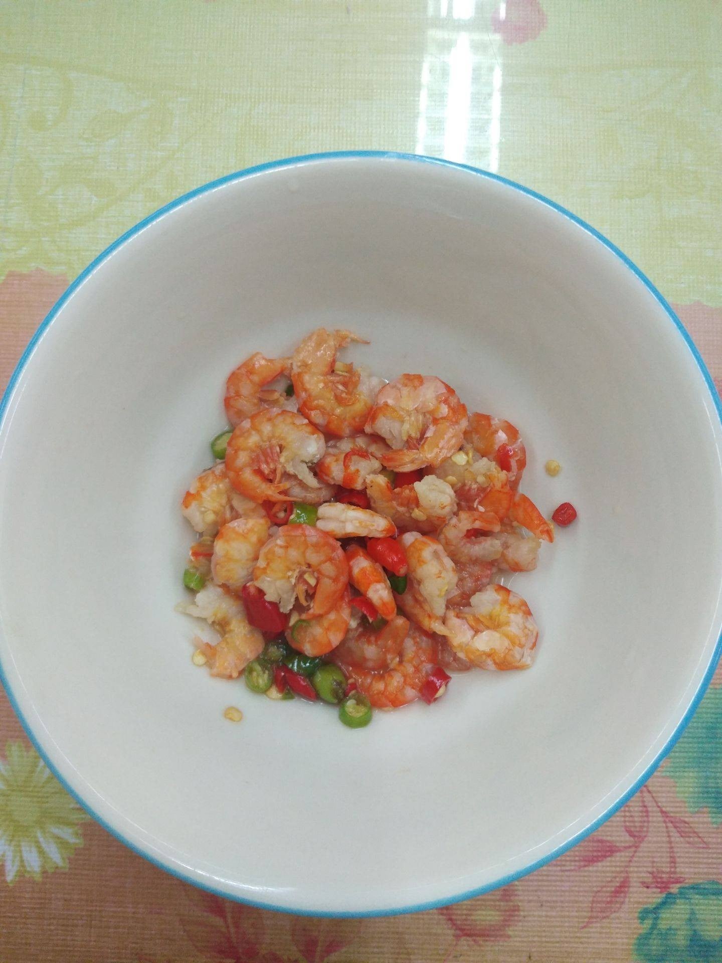 ยำกุ้งแห้ง