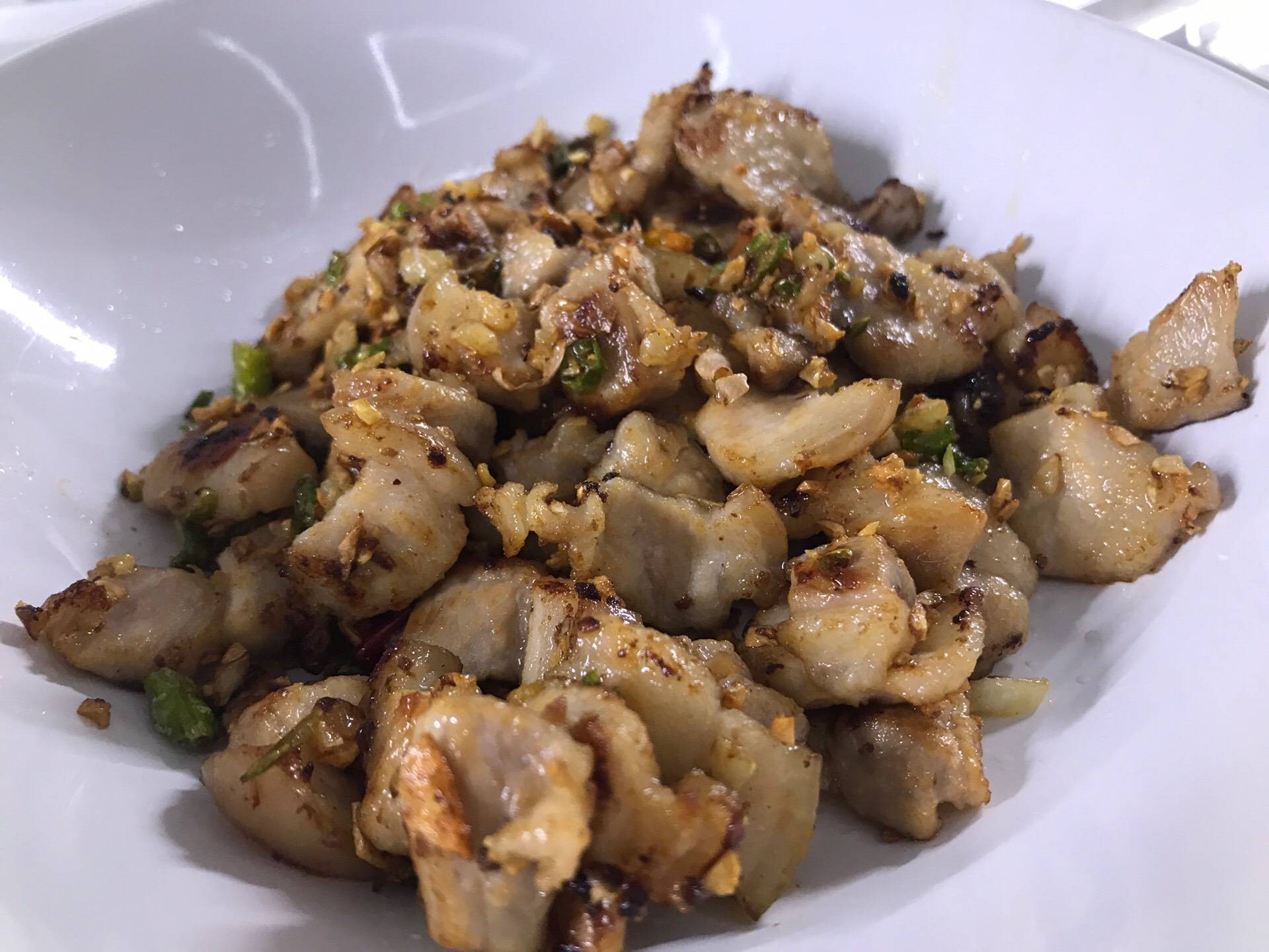 คีโต - หมูสามชั้นผัดพริกกระเทียม