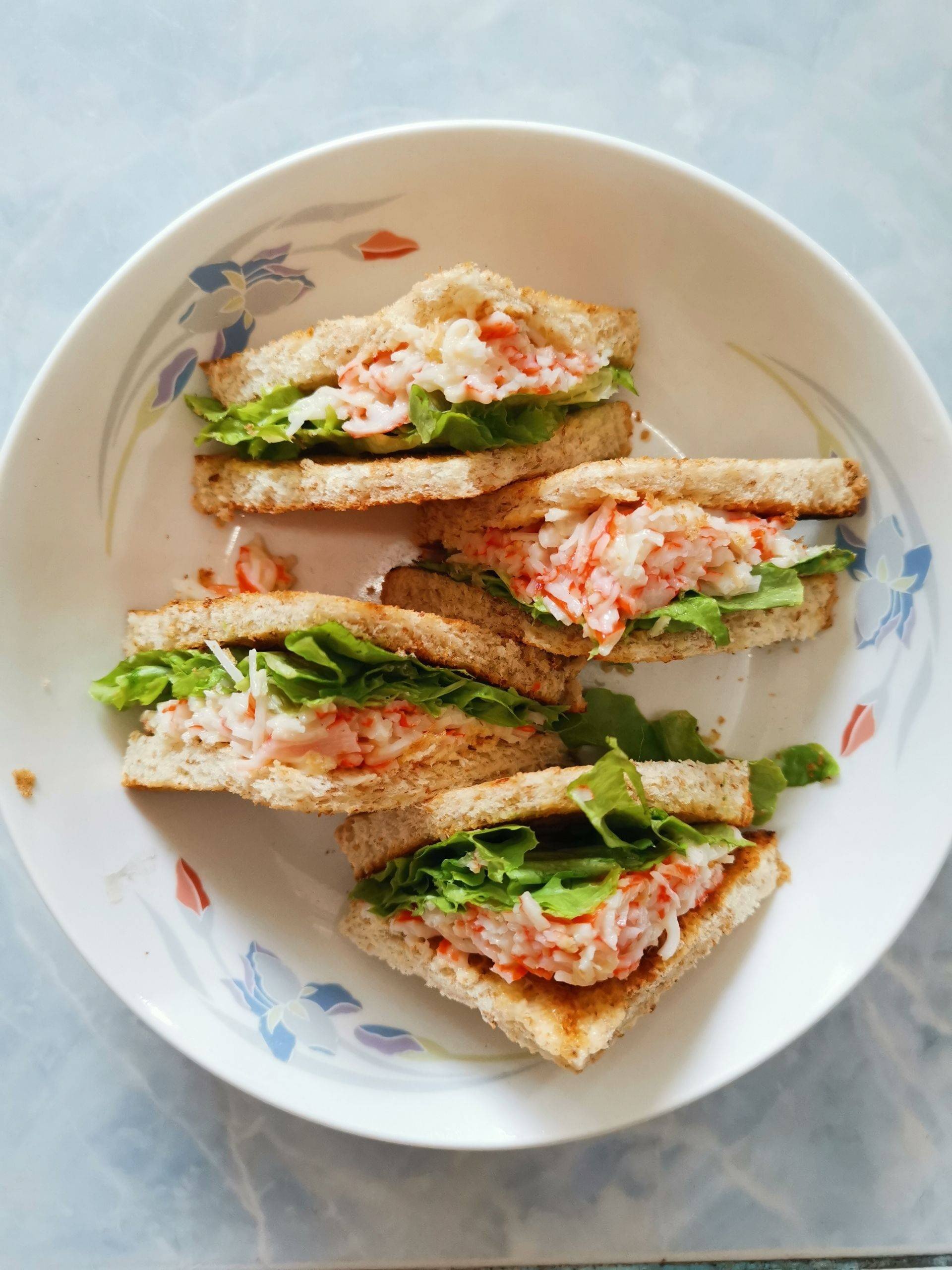 แซนวิชปูอัดมายองเนสวาซาบิ