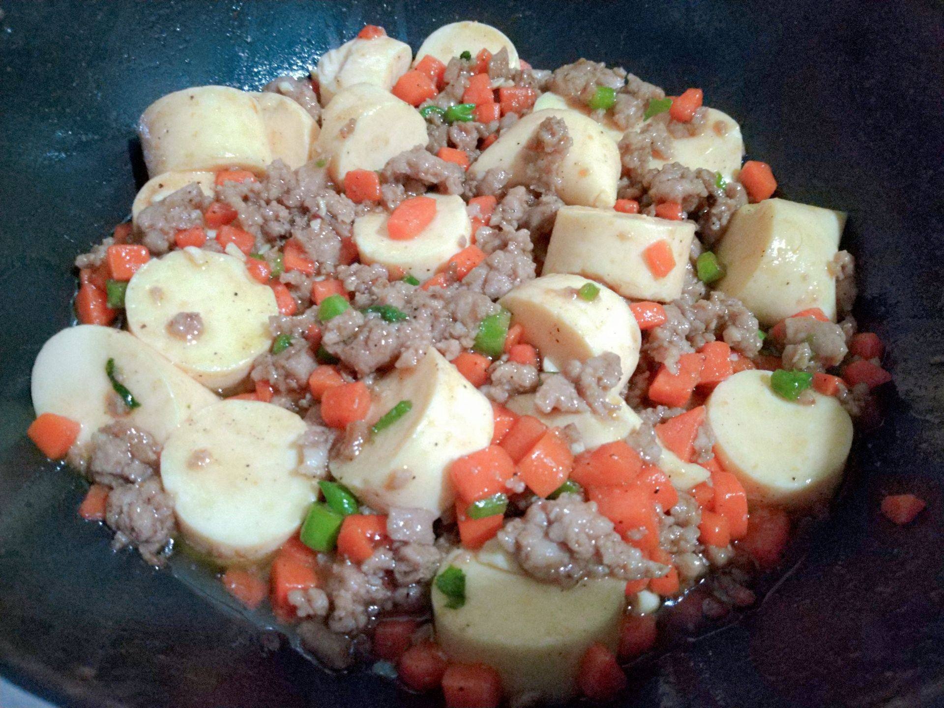 เต้าหู้ไข่ทรงเครื่อง