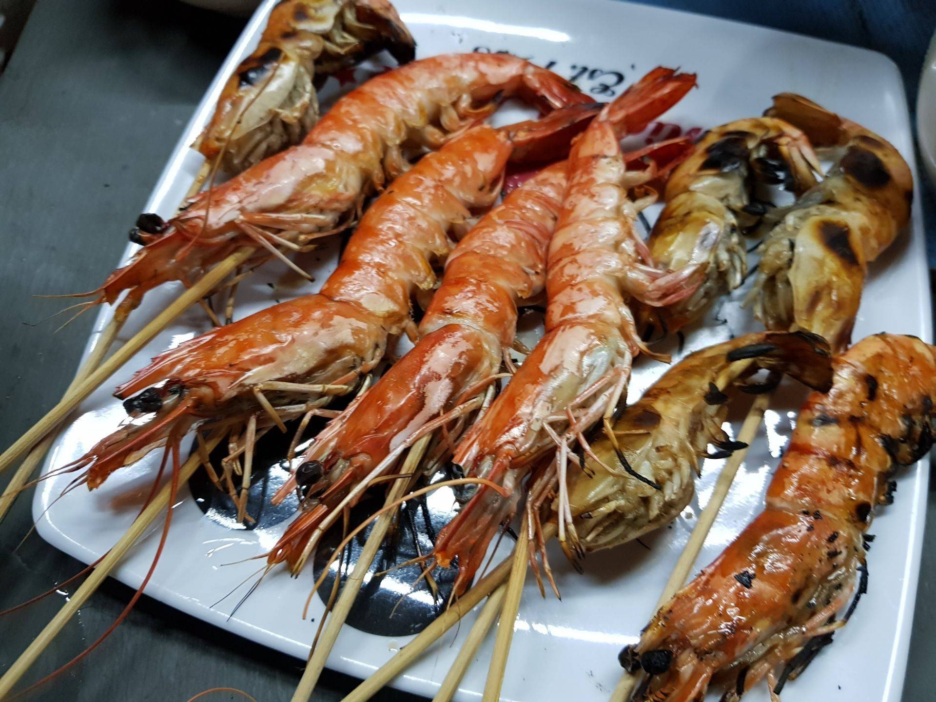 กุ้งกุลาดำเสียบคลุกเกลือ