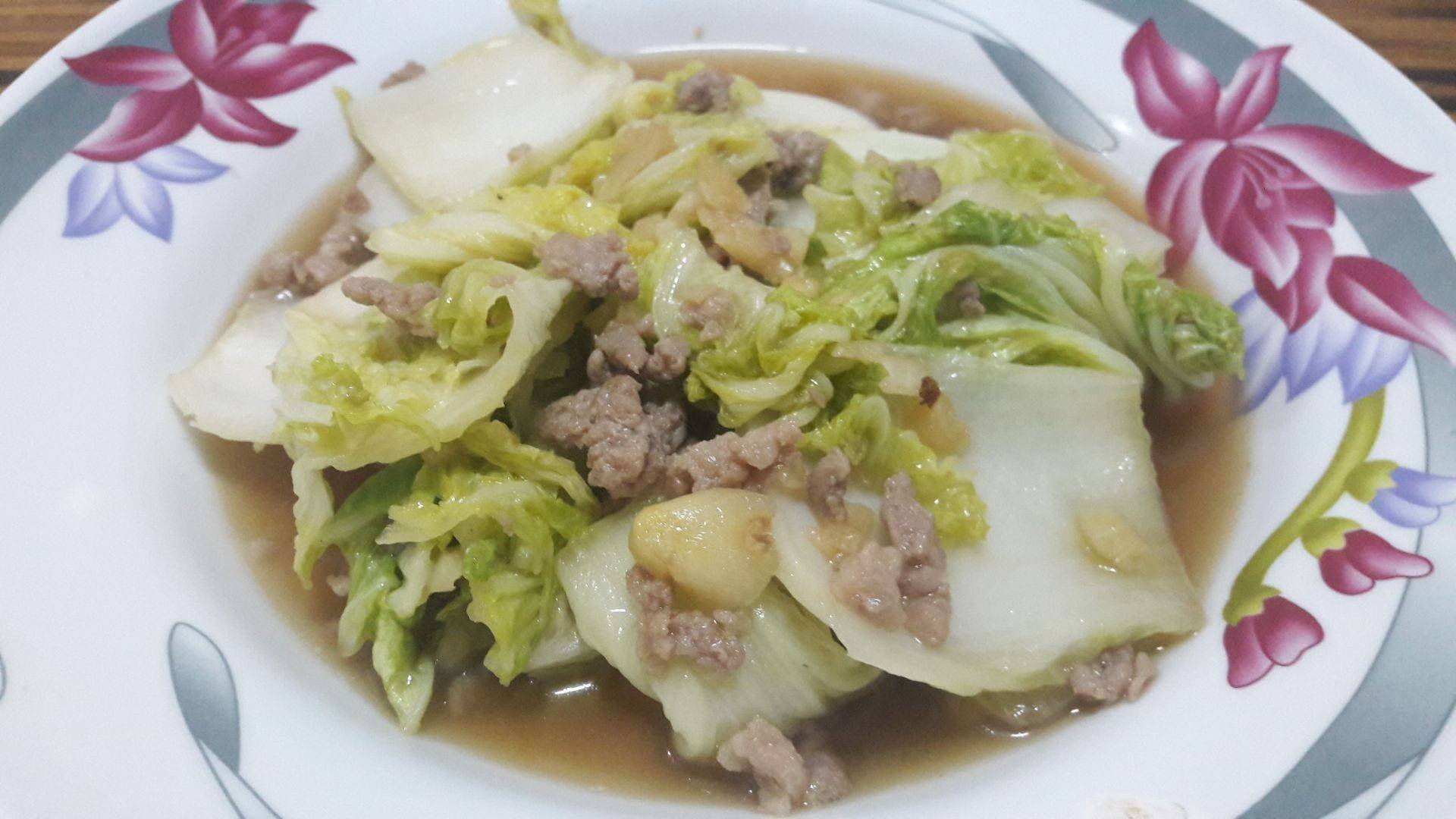 ผัดผักกาดขาวหมูสับ