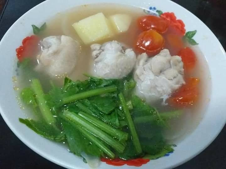 ซุปไก่มันฝรั่ง