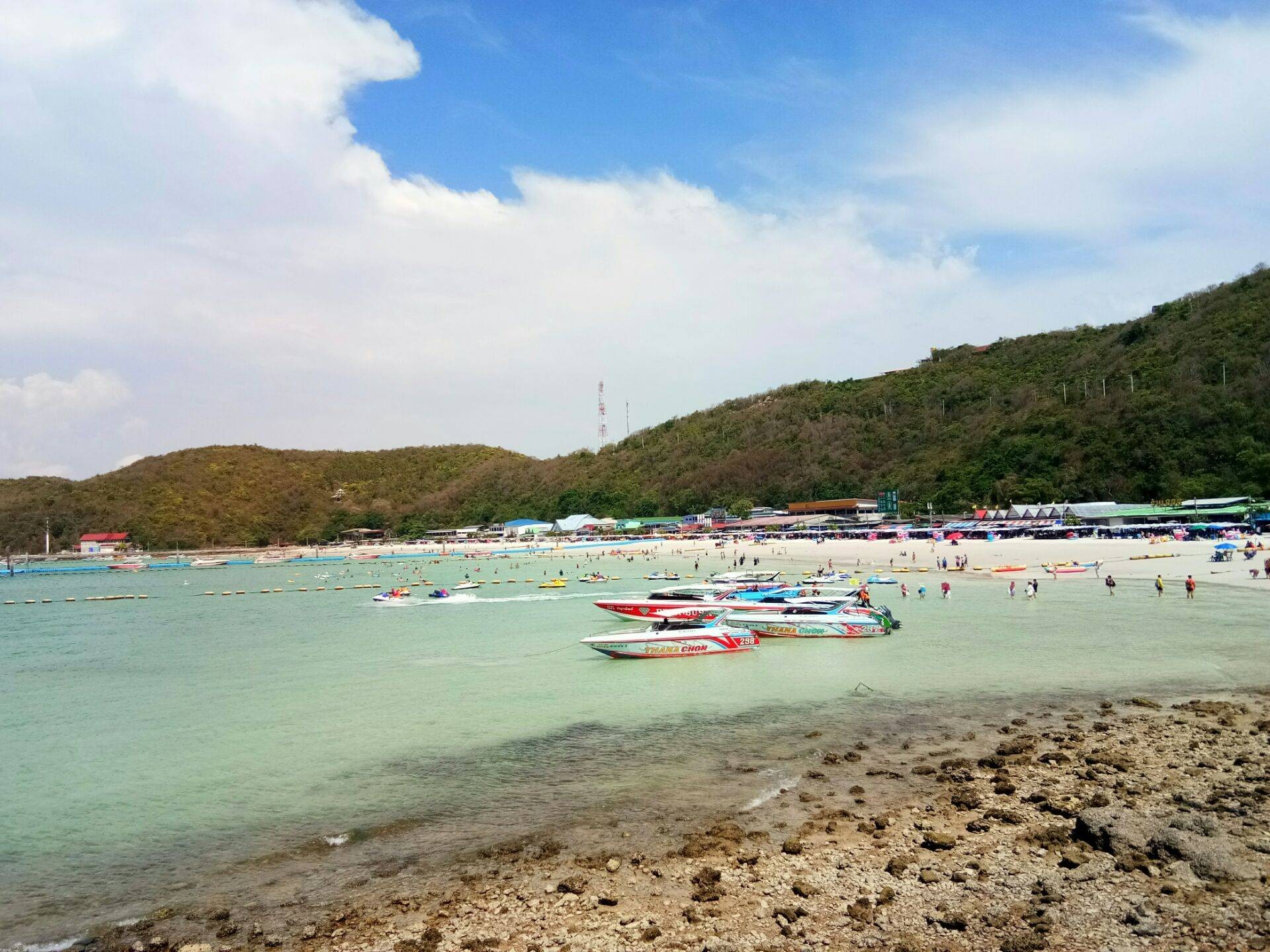 หาดตาแหวน